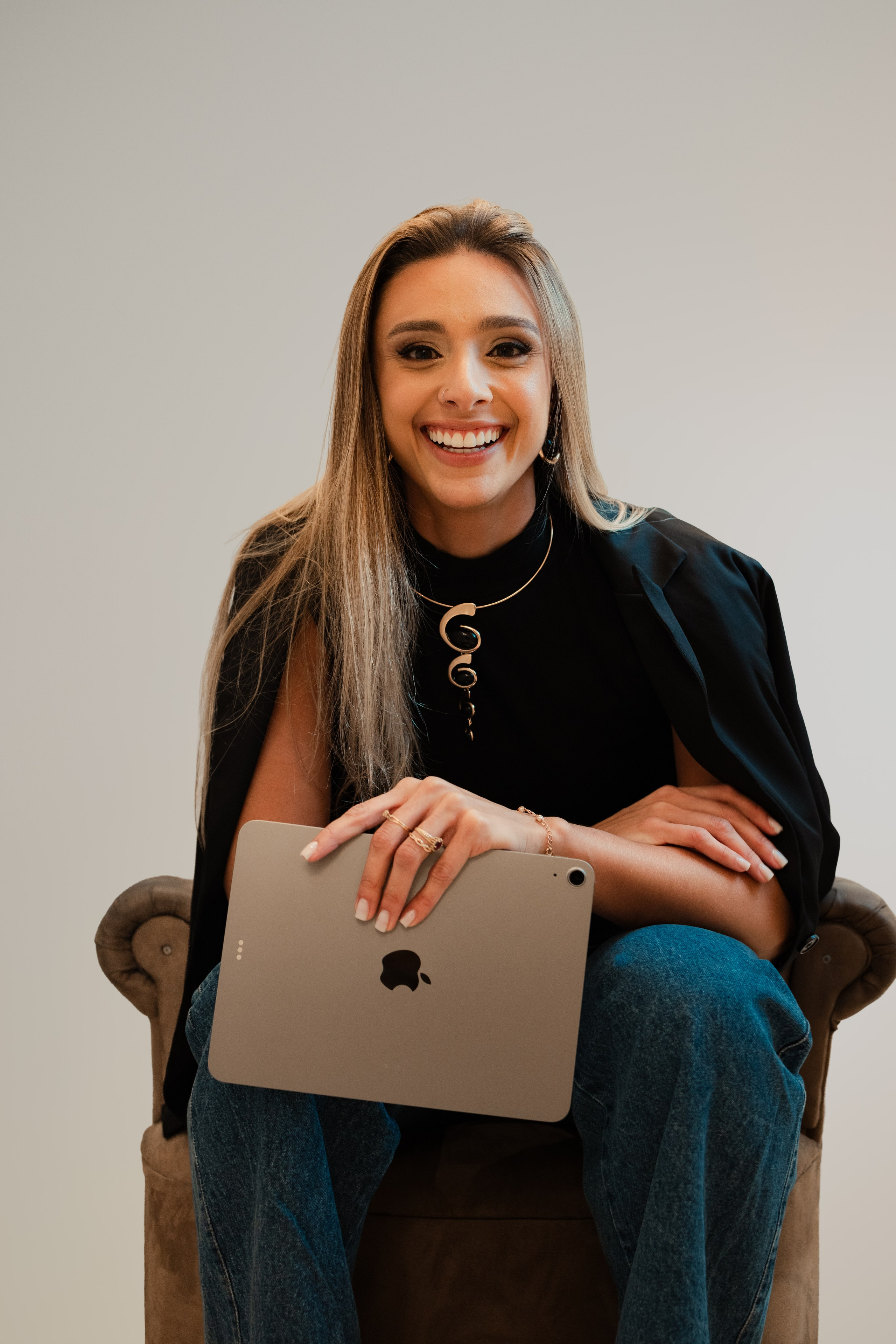 Corporativo. Pedro Rezende | Memórias Atemporais