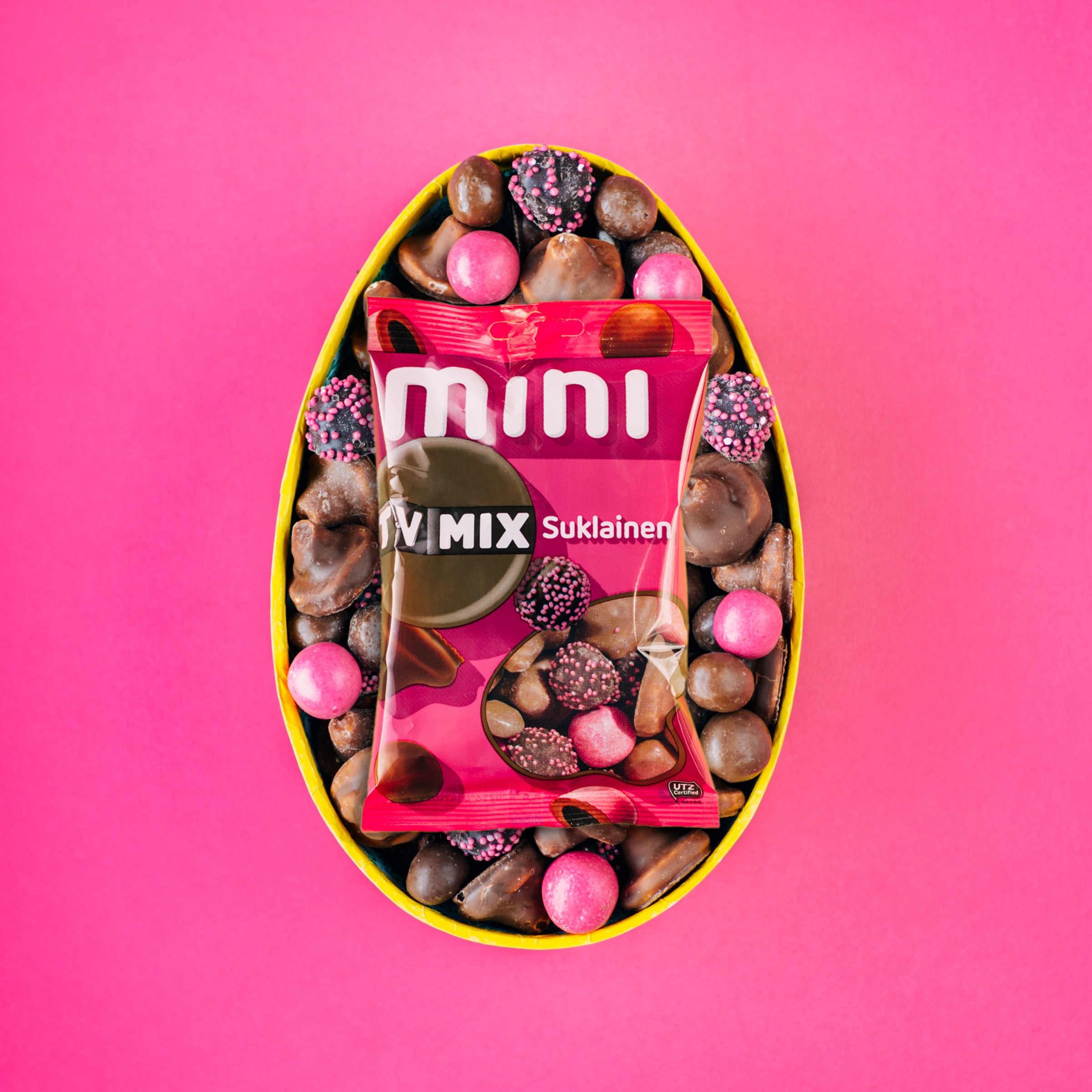 TVMIX. Anna Z commercial photographer and graphic designer based in Turku