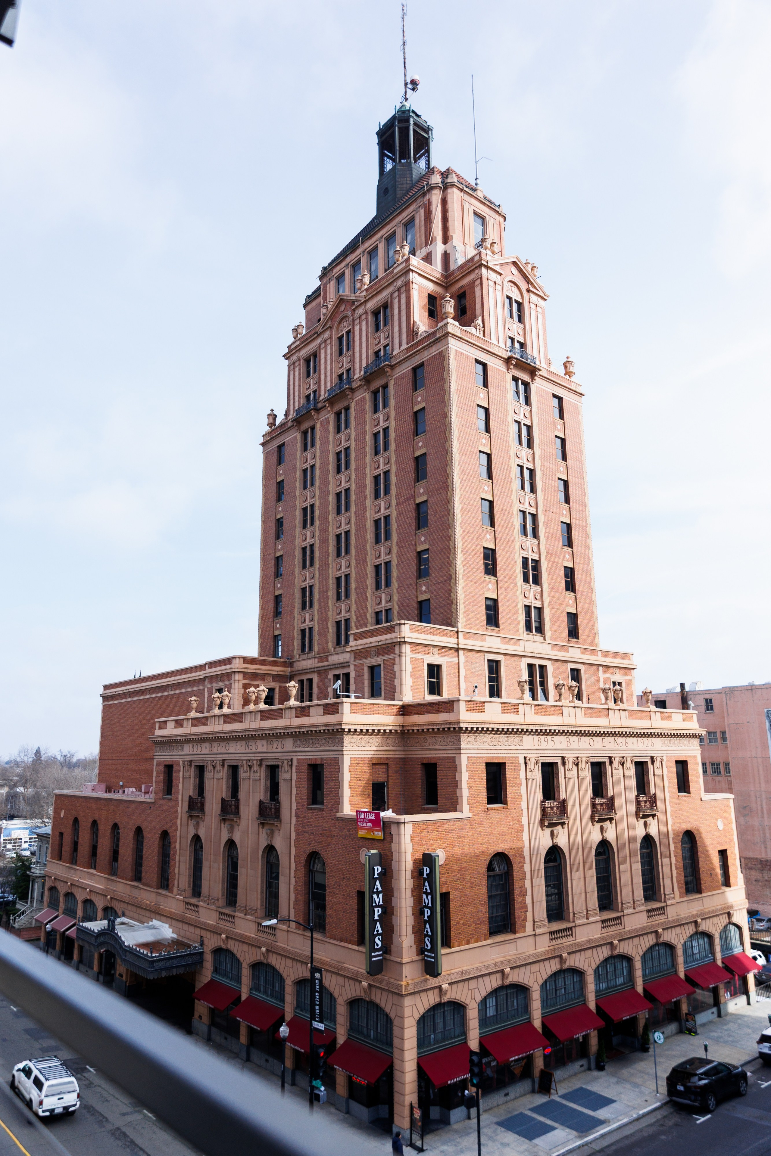 Oksana Bridal Preparation. Wedding Photography & Videography San Francisco, Sacramento