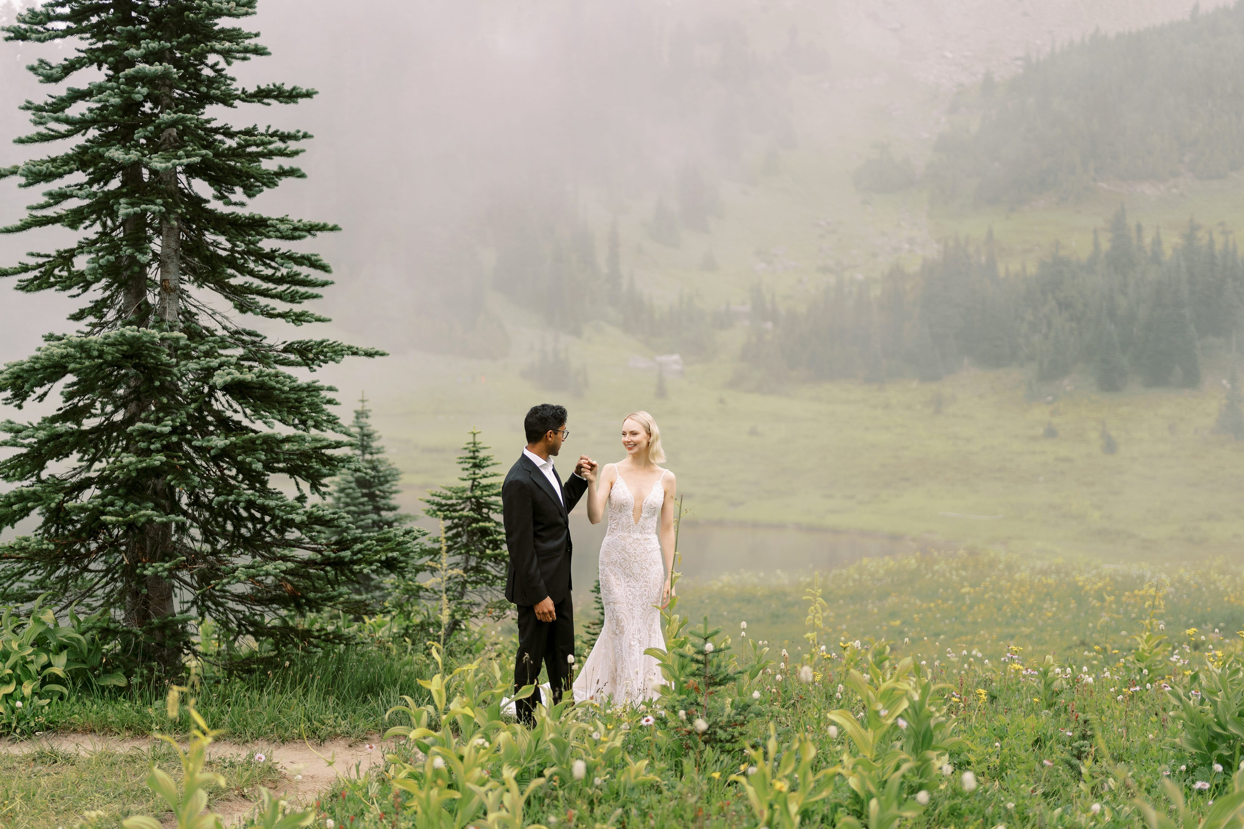 Rachel & Ryan Wedding photoshoot. August 2024. Little Tipsoo Lake, WA Day 2. EVAN ARISTOV WEDDING PHOTOGRAPHY — Seattle Wedding Photographer