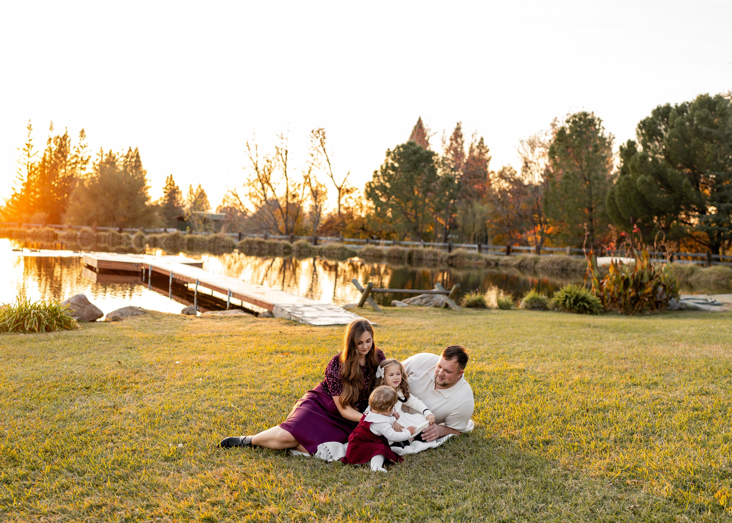 Klyushin family. Family photographer in Sacramento | Sofia Pavenko