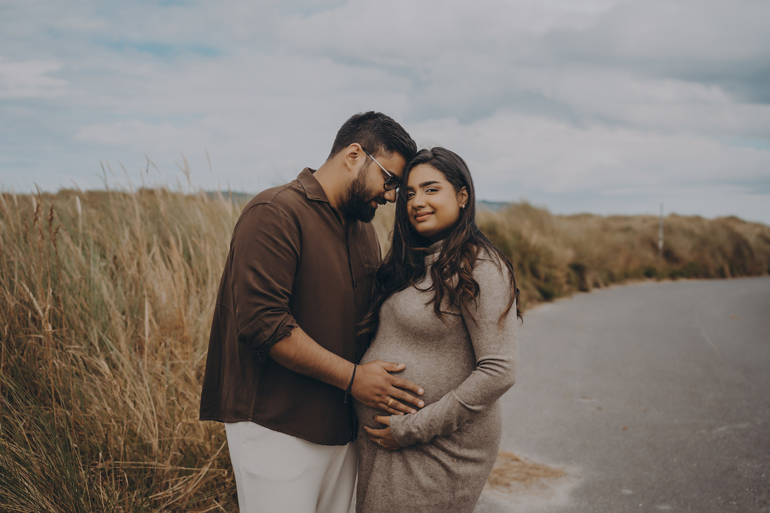 Meera: Bull island. Maternity/Love story/Wedding photographer