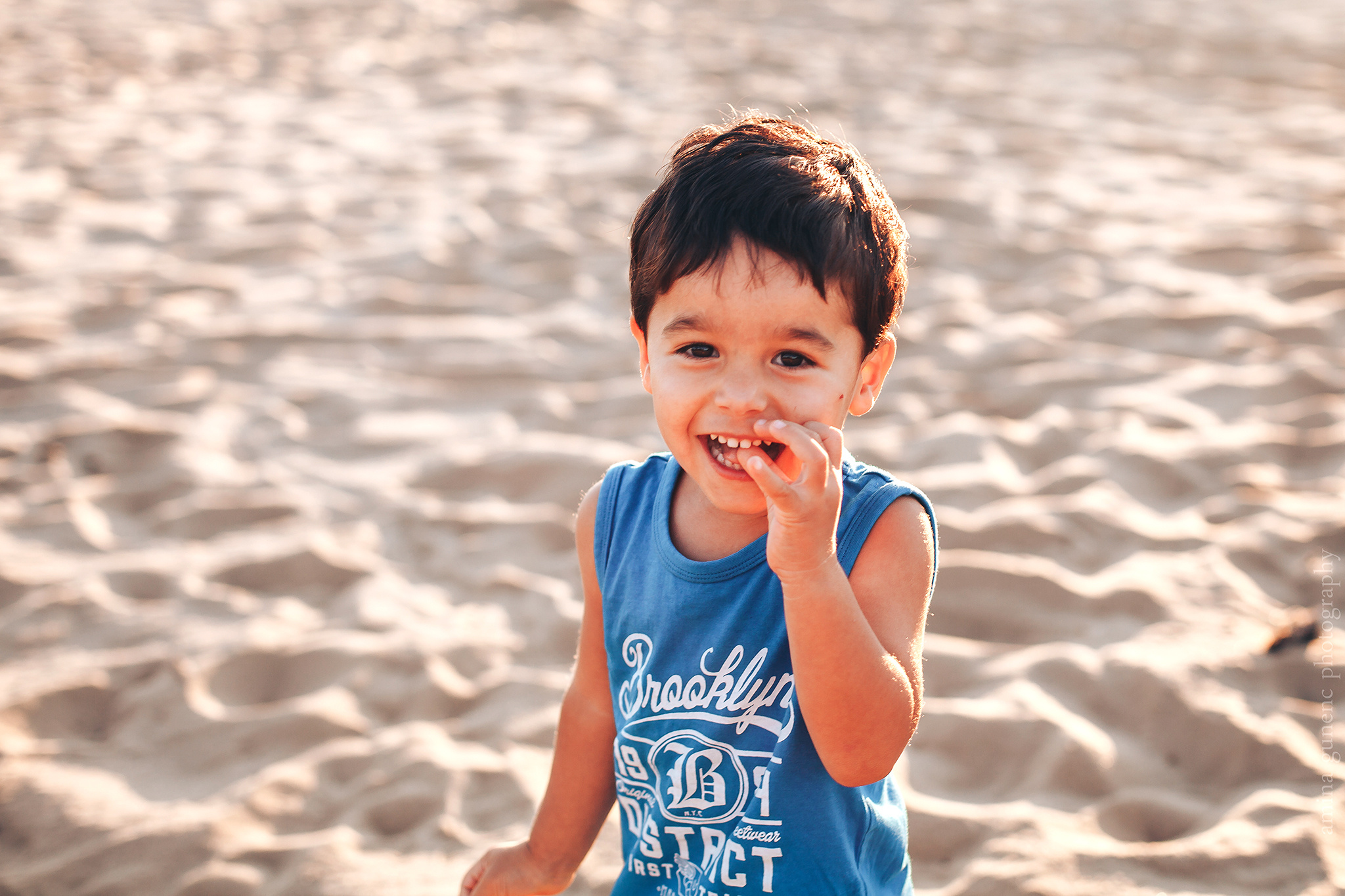 My family album. Amina Gunenc - bruiloft- en familie fotograaf in Nederland