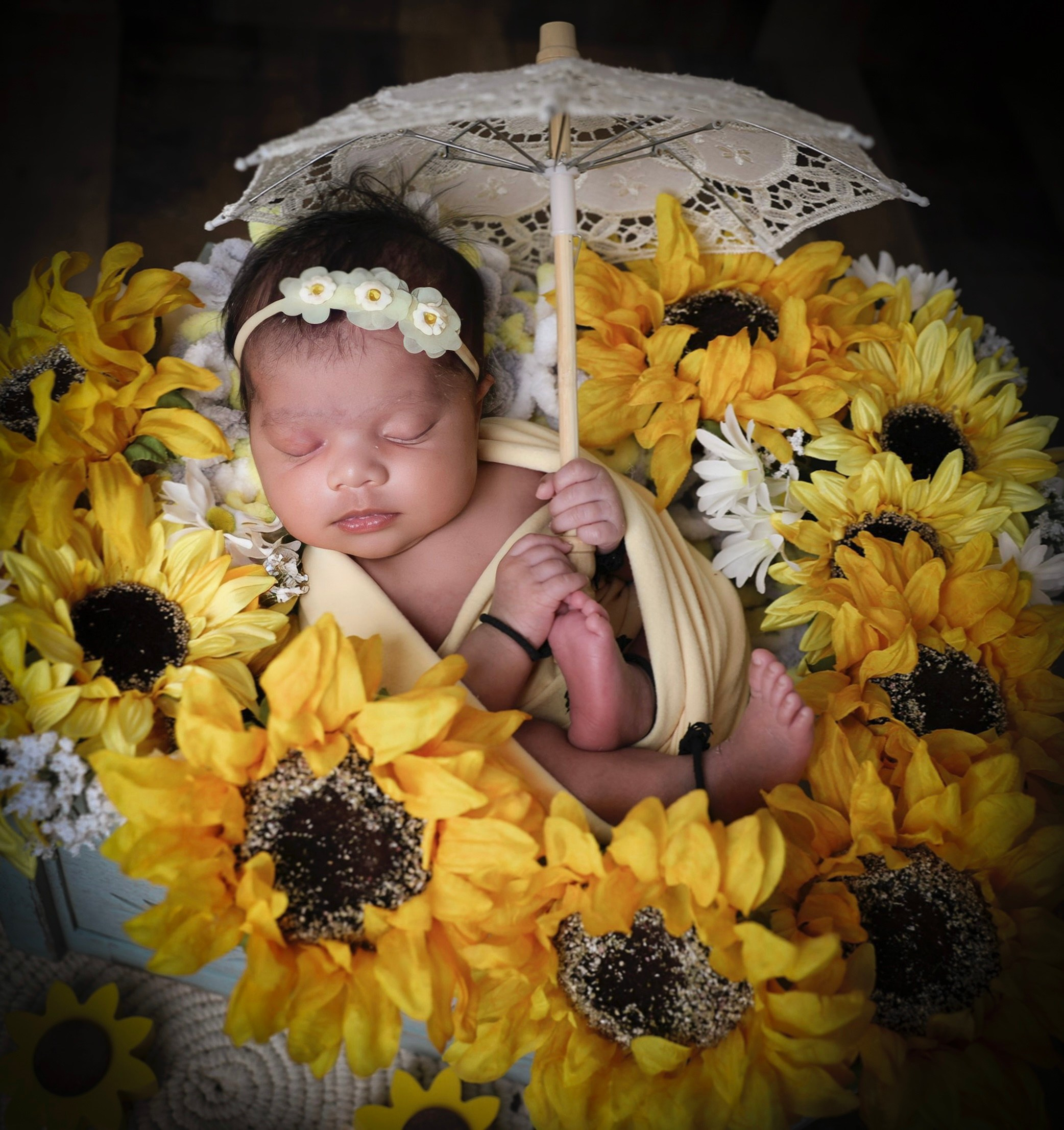 Newborn. AP Lens Photography | Newborn, Maternity, Milestone & Family Photographer Little Elm TX