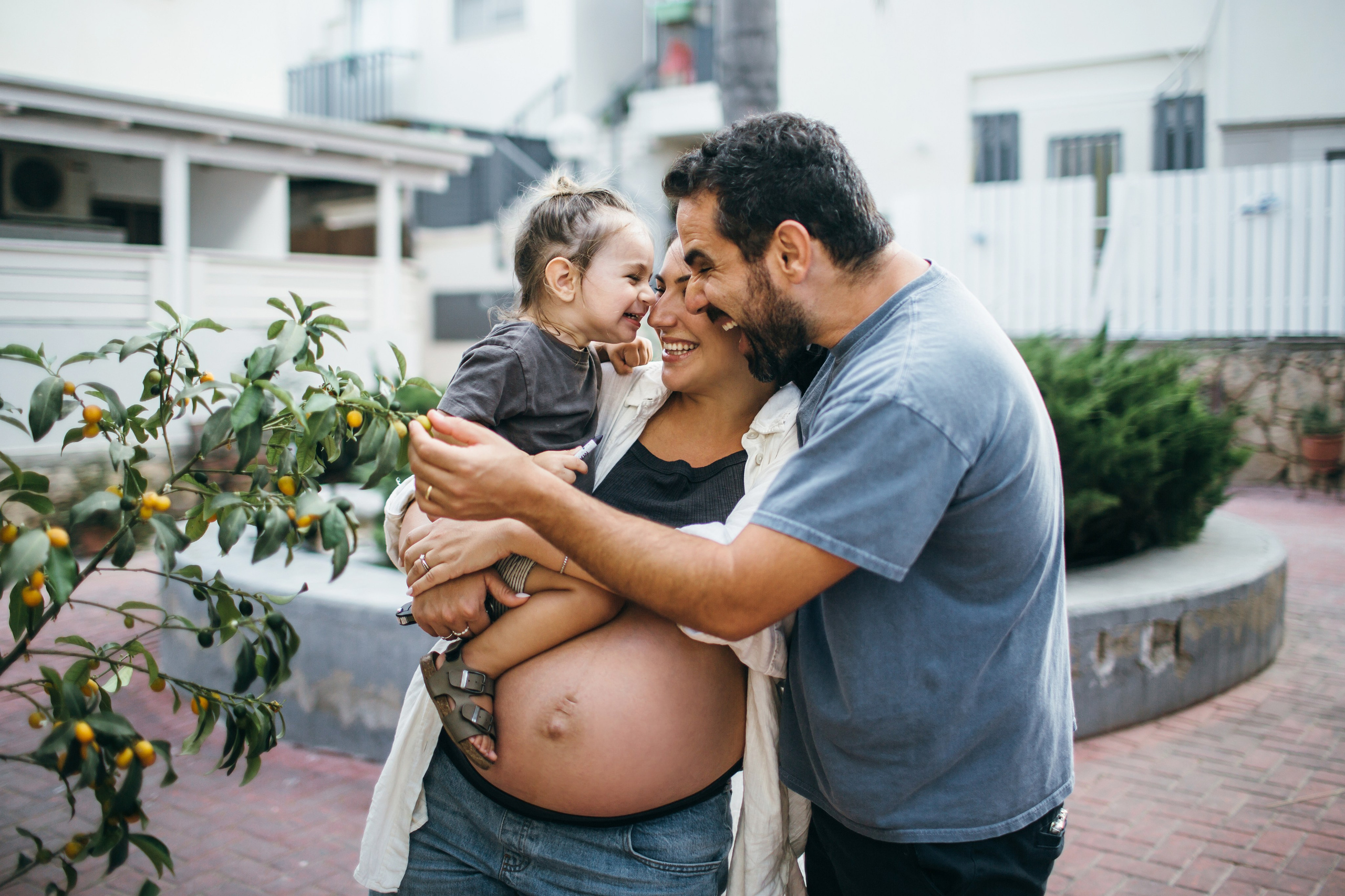 Home story. Family photographer in Israel