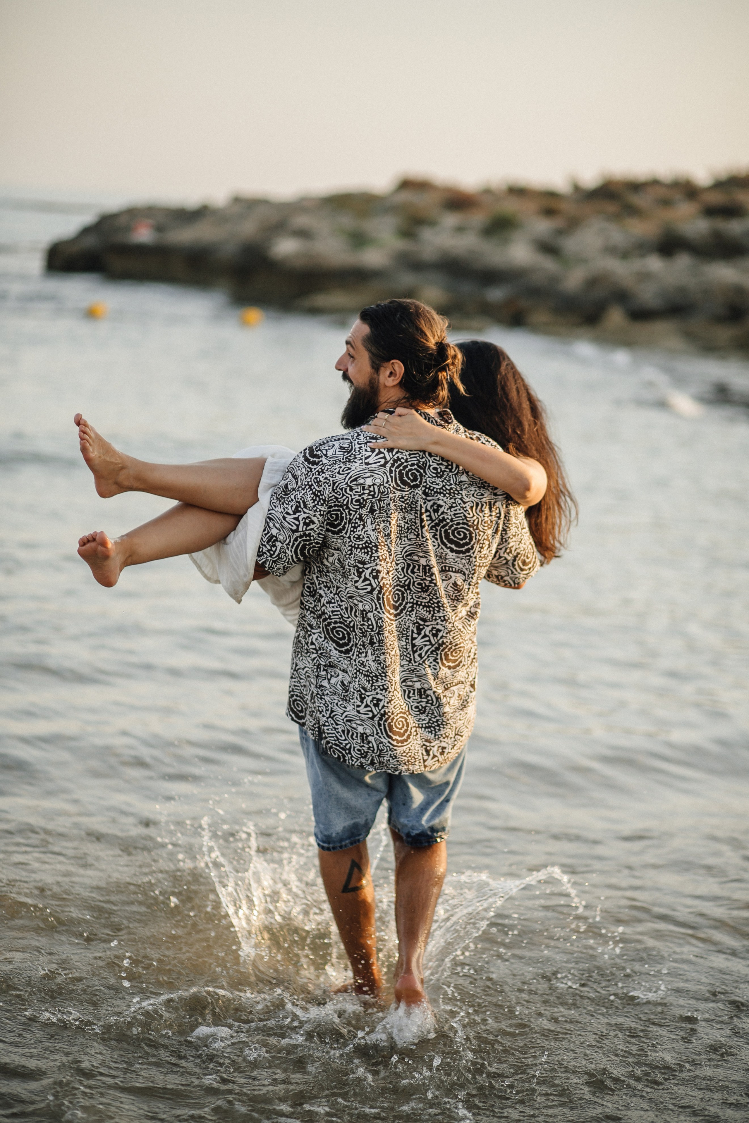 Save the date. Family photographer in Israel