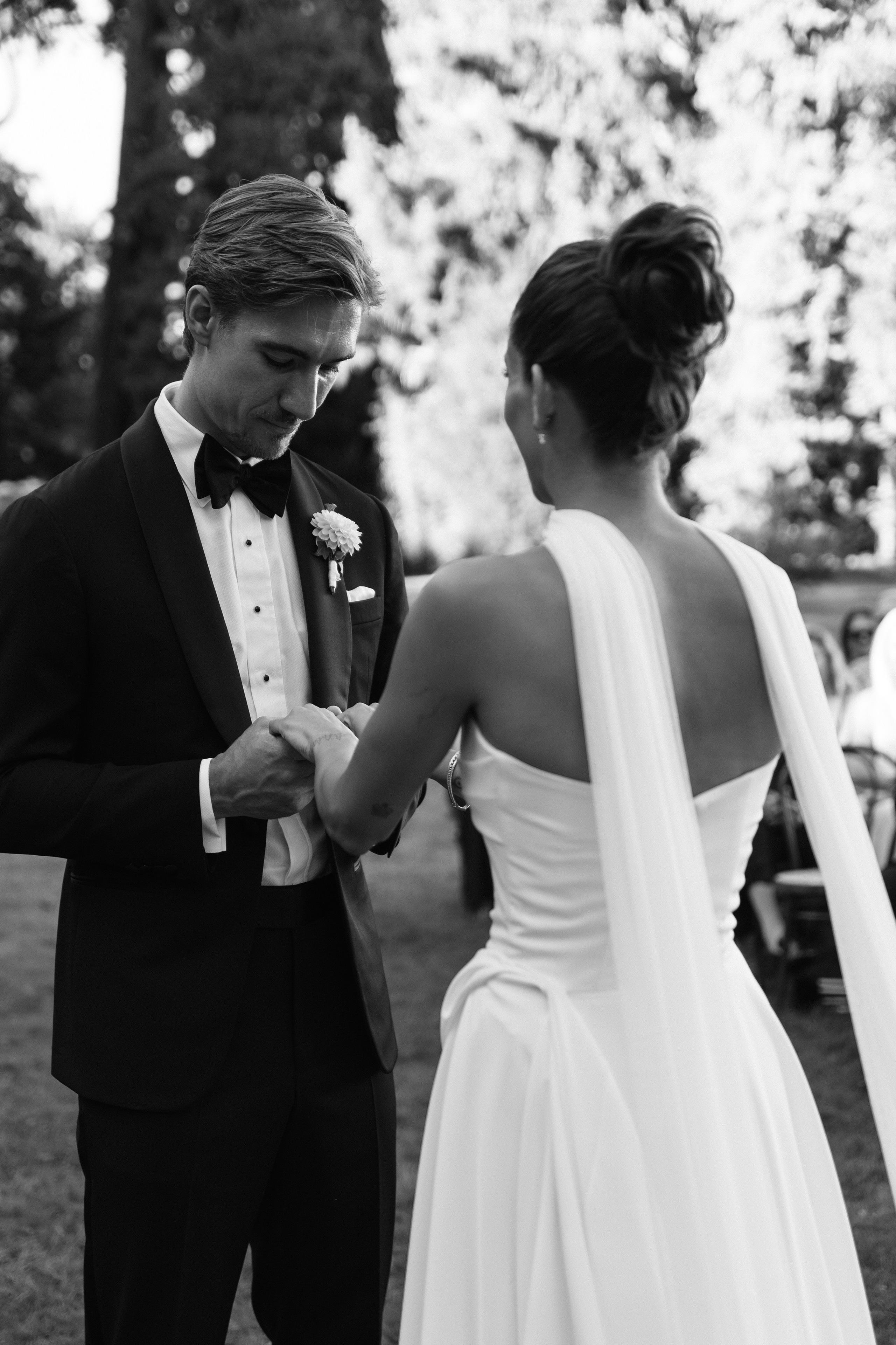 Wedding Photographer Lake Maggiore Como Italy. Wedding Photographer Rome Tuscany Como Sicily Puglia Amalfy Italy- Oksana Savenchuk