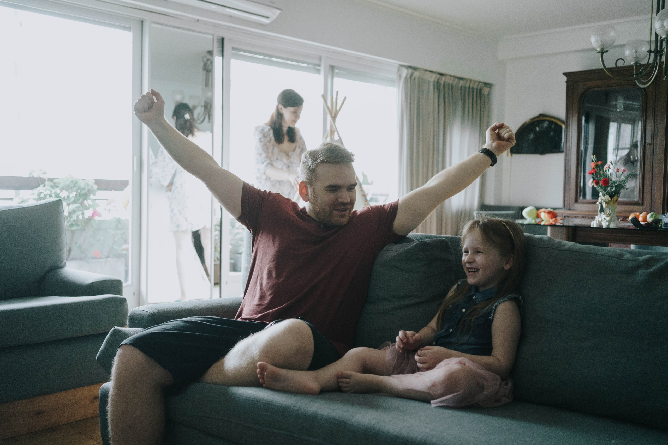 Family photo shoot. Buenos Aires. Photographer @elmirkami in the city of Buenos Aires