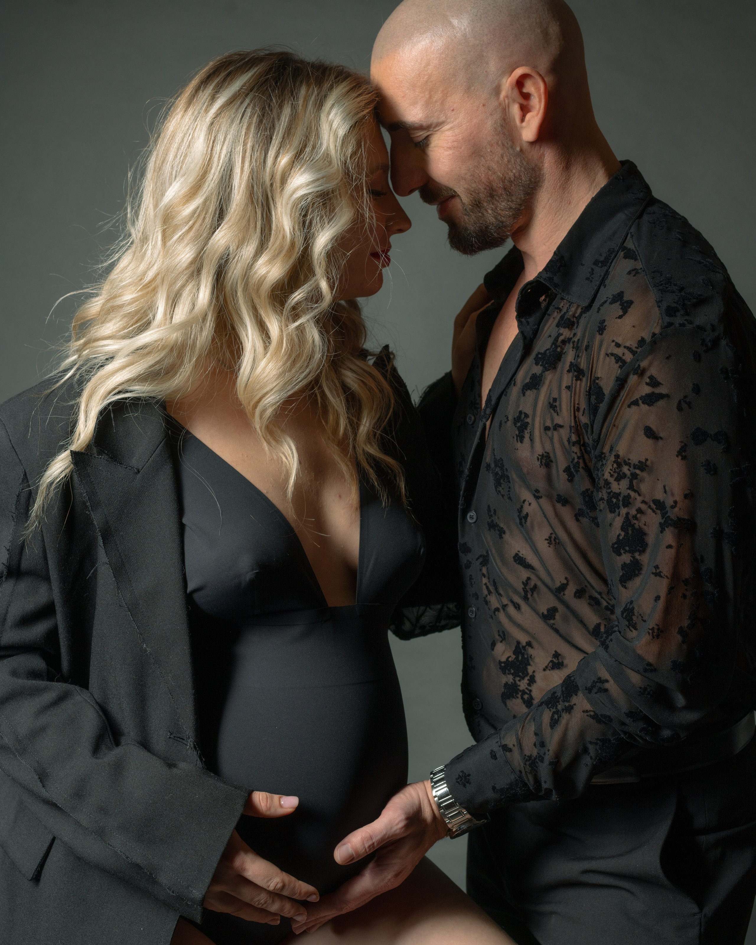 HAPPINESS. Anastasiia Antoniuk portrait, family and couple photographer, Portugal