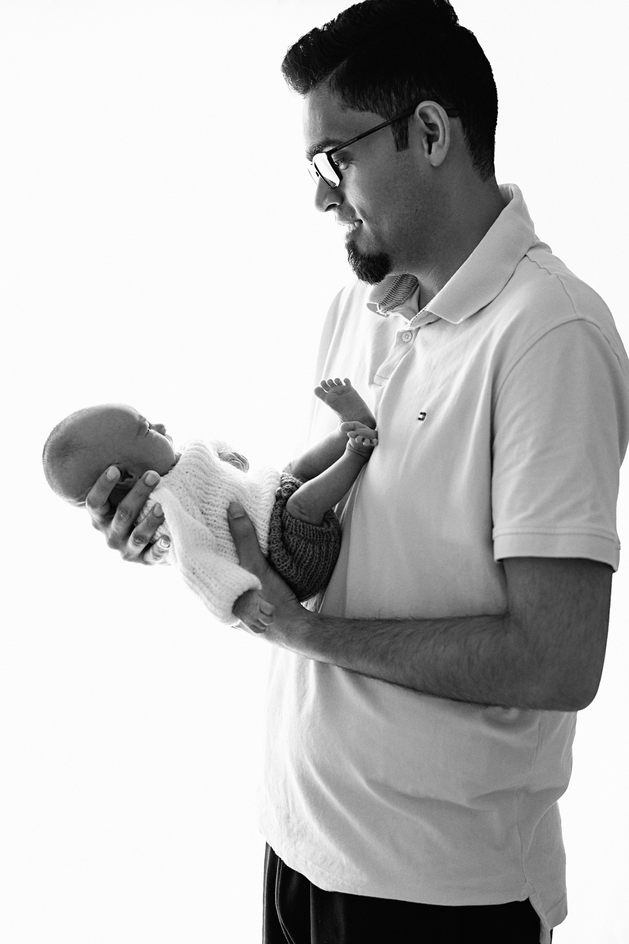 NEWBORN PORTFOLIO. Newborn Photographer and life casting in Dubai Dariya Saeed