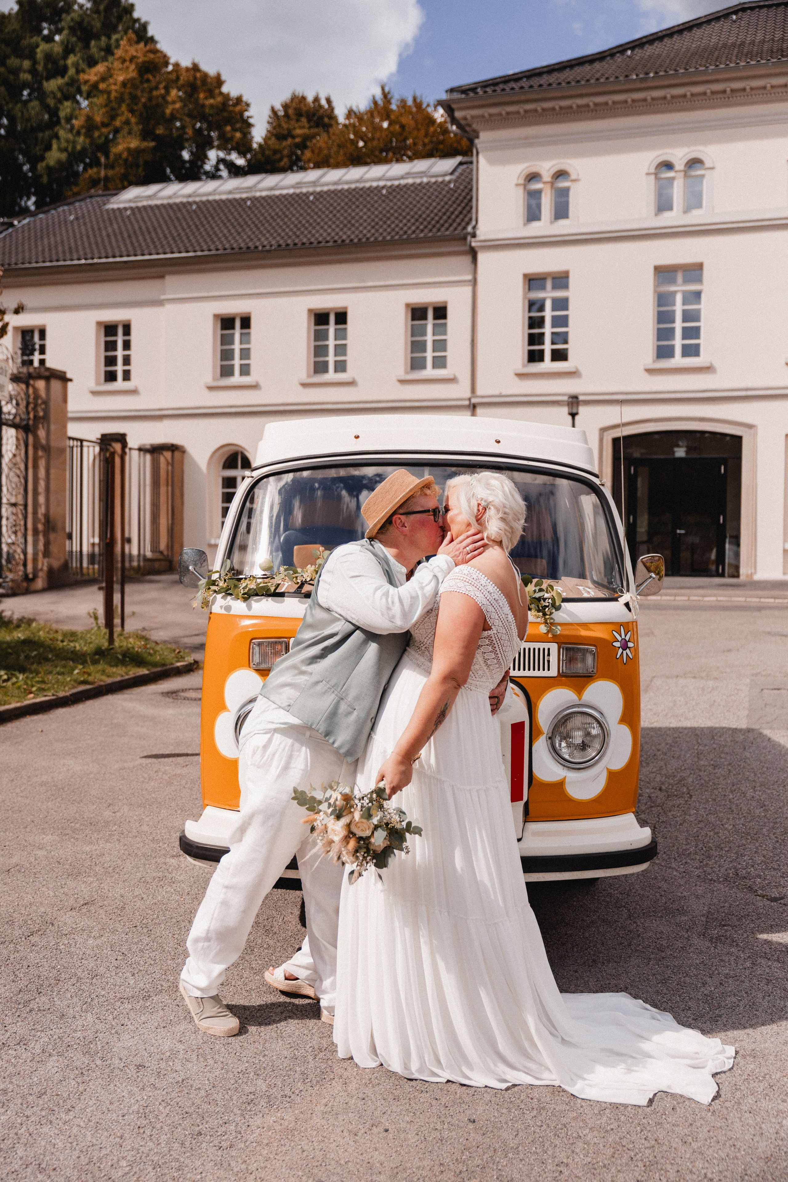 Cathi & Ela | Schloß Borbeck. Hochzeitsfotografie |Hochzeitsfotograf Bochum | Hochzeitsfotograf Dortmund | Hochzeitsfotograf Essen | Hochzeitsfotograf Ruhrgebiet