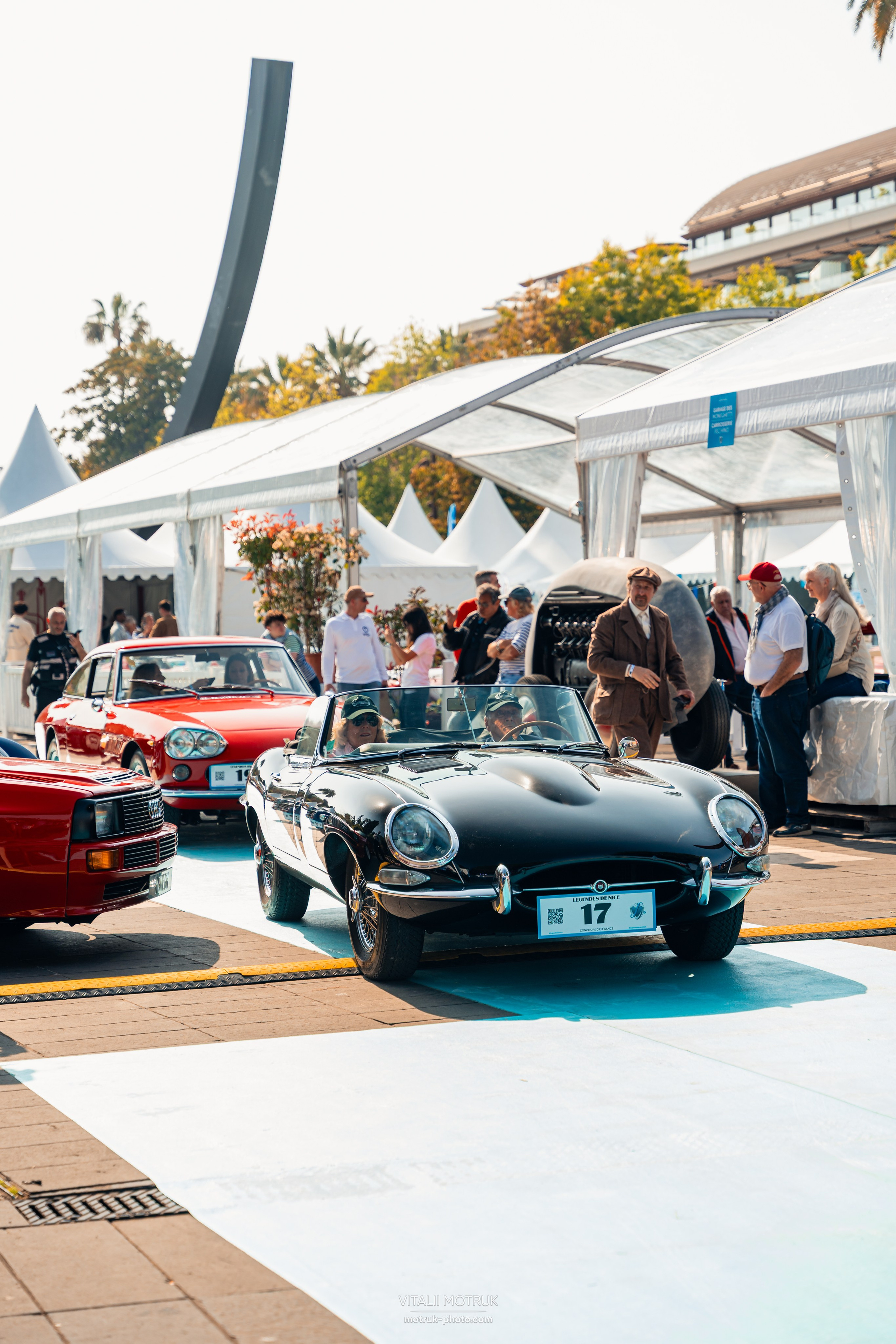 Legends de Nice. Photographe de voitures à Paris — Vitalii Motruk