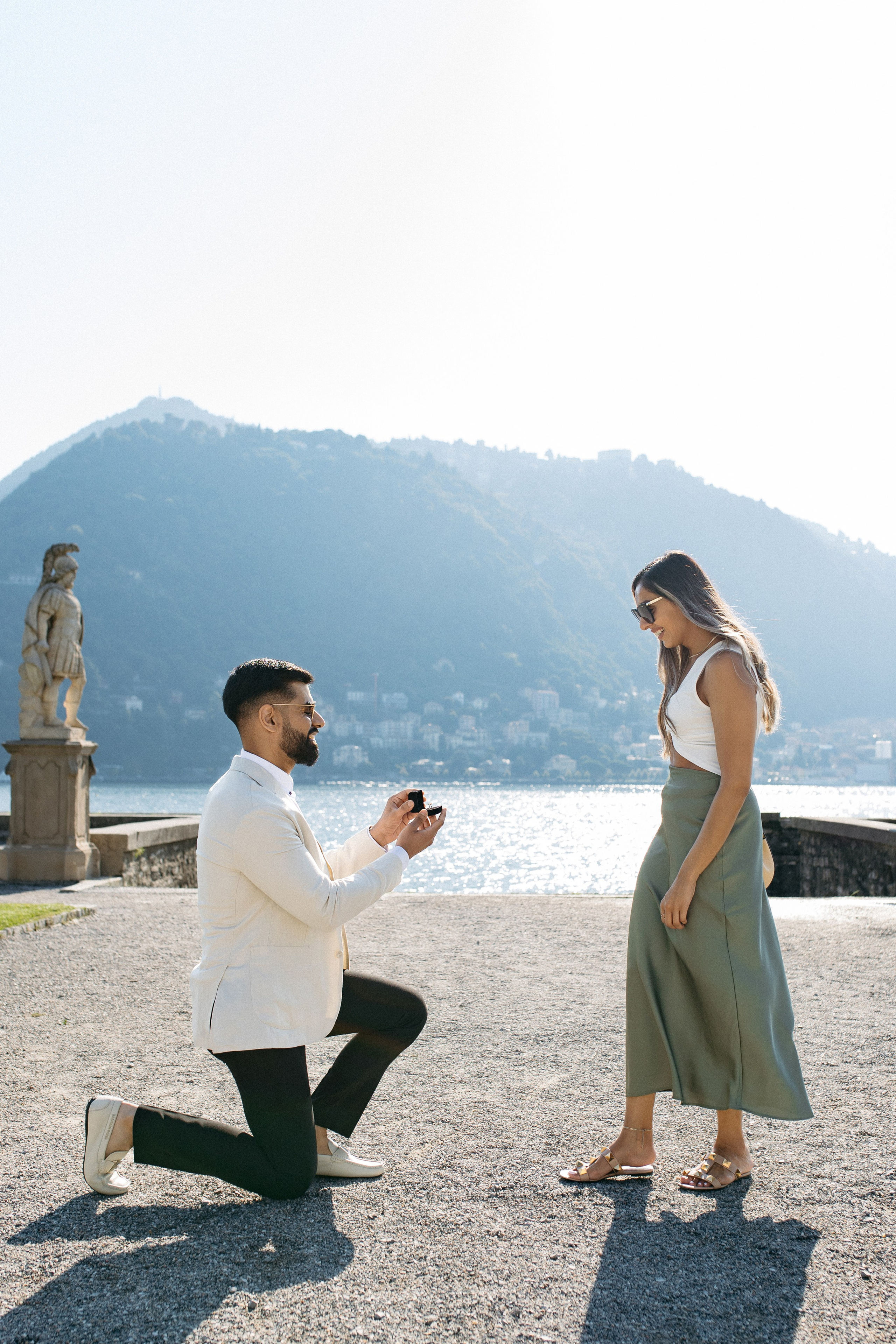 She said yes 💍. Wedding photographer in Italy