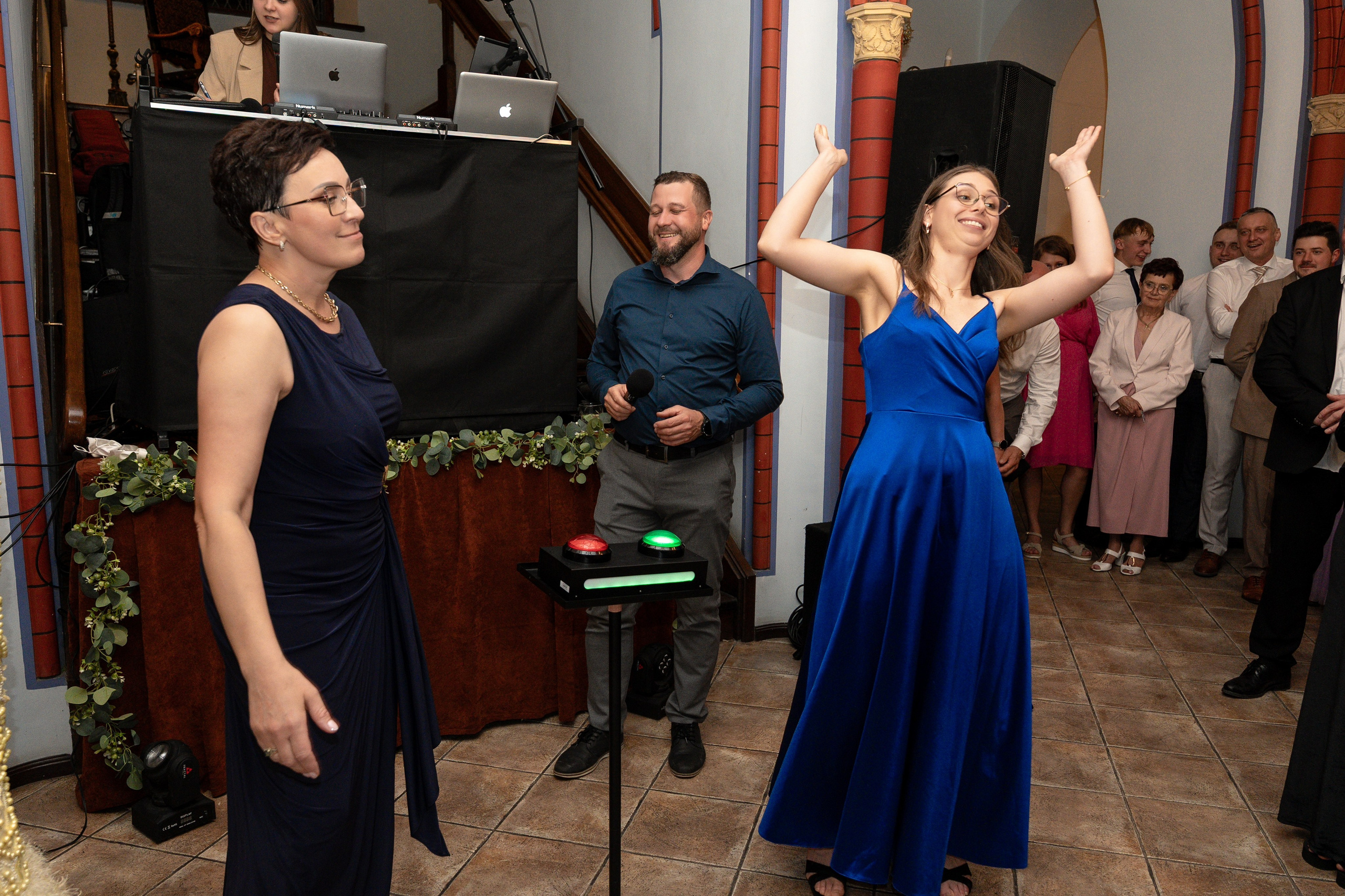 E&N: Zamek w Rzucewie. SL Wedding Photo — Editorial, Elegant & Timeless Wedding Photography in Poland and Across Europe