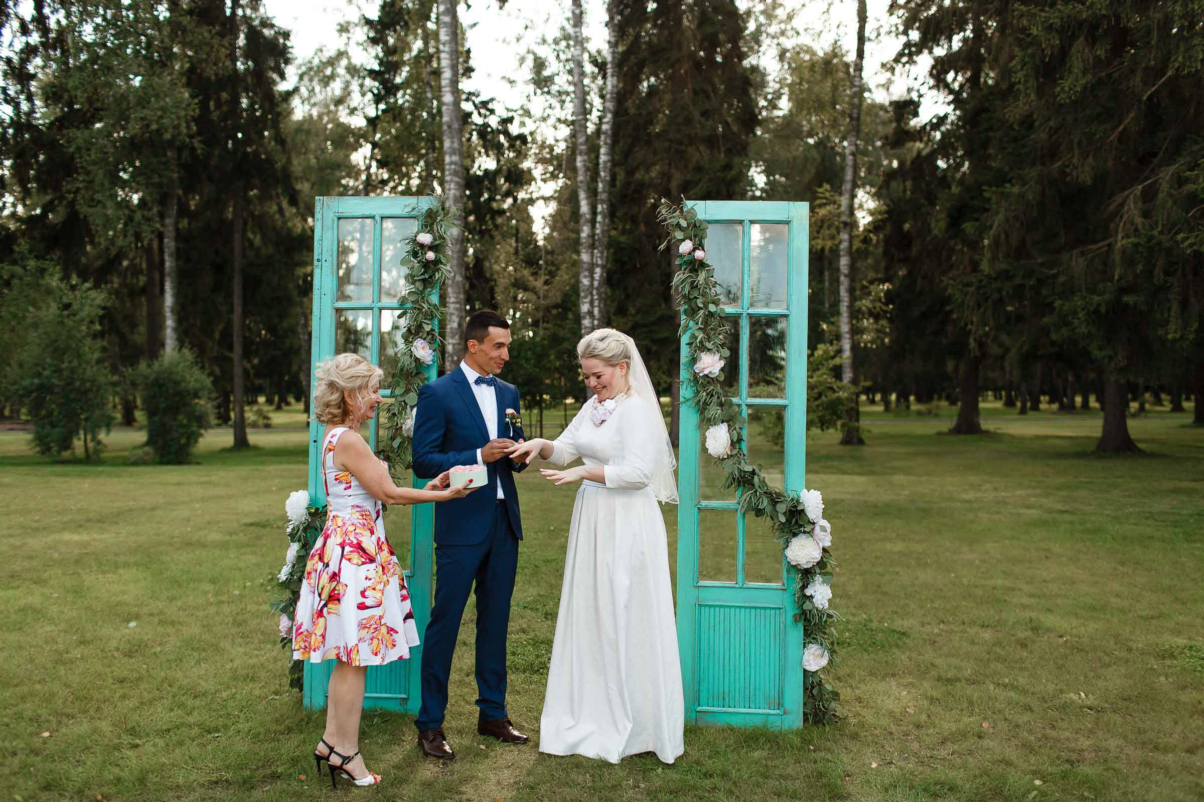 Editorial & Reportage Wedding Photography. Tanya Bogdan | Cornwall | Devon | UK Wedding Photographer