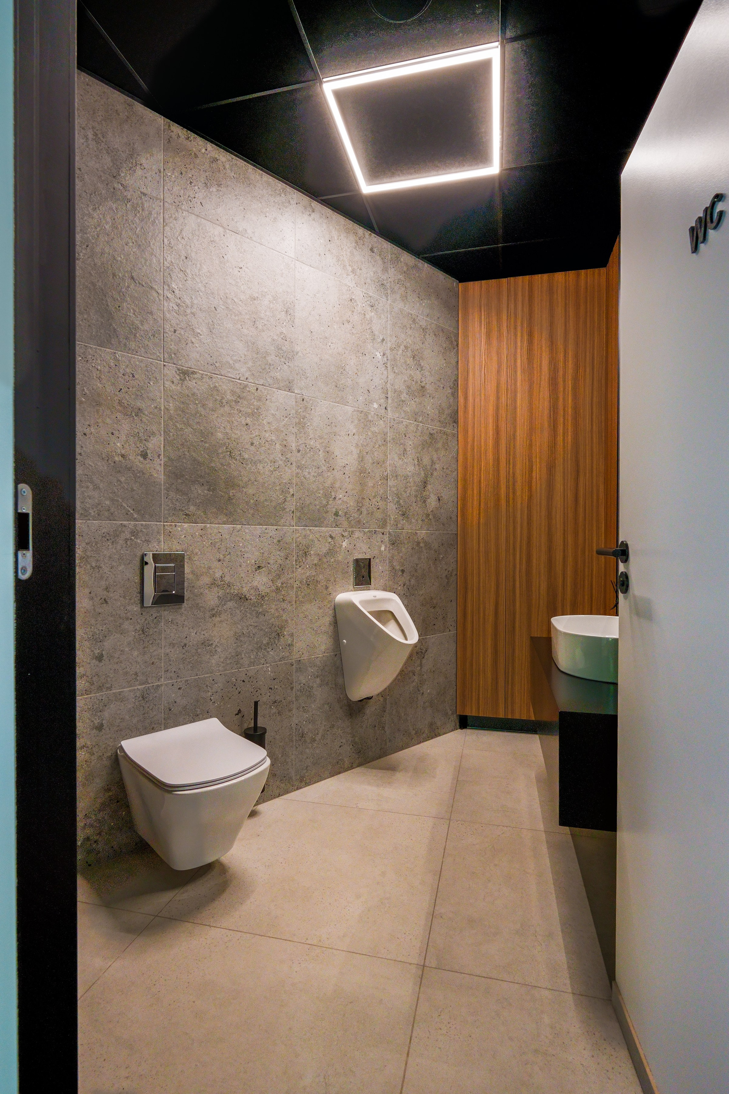 Žaliųjų ežerų g. 27. Elina Sapiega fotografė Vilniuje