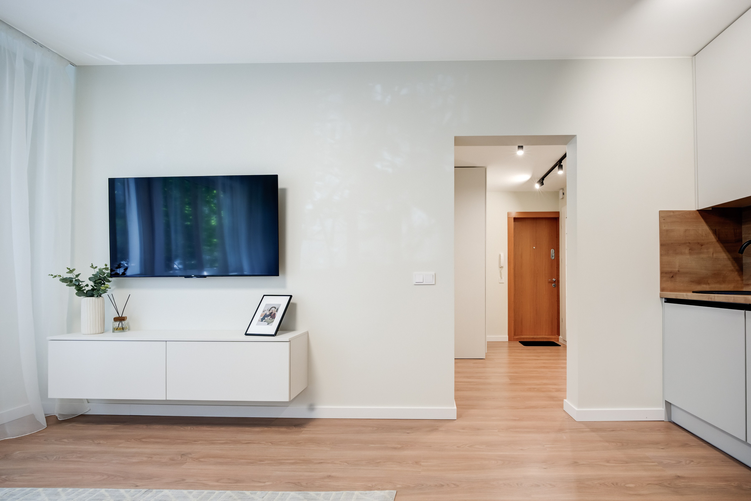 Fabijoniškių g. 73. Elina Sapiega fotografė Vilniuje