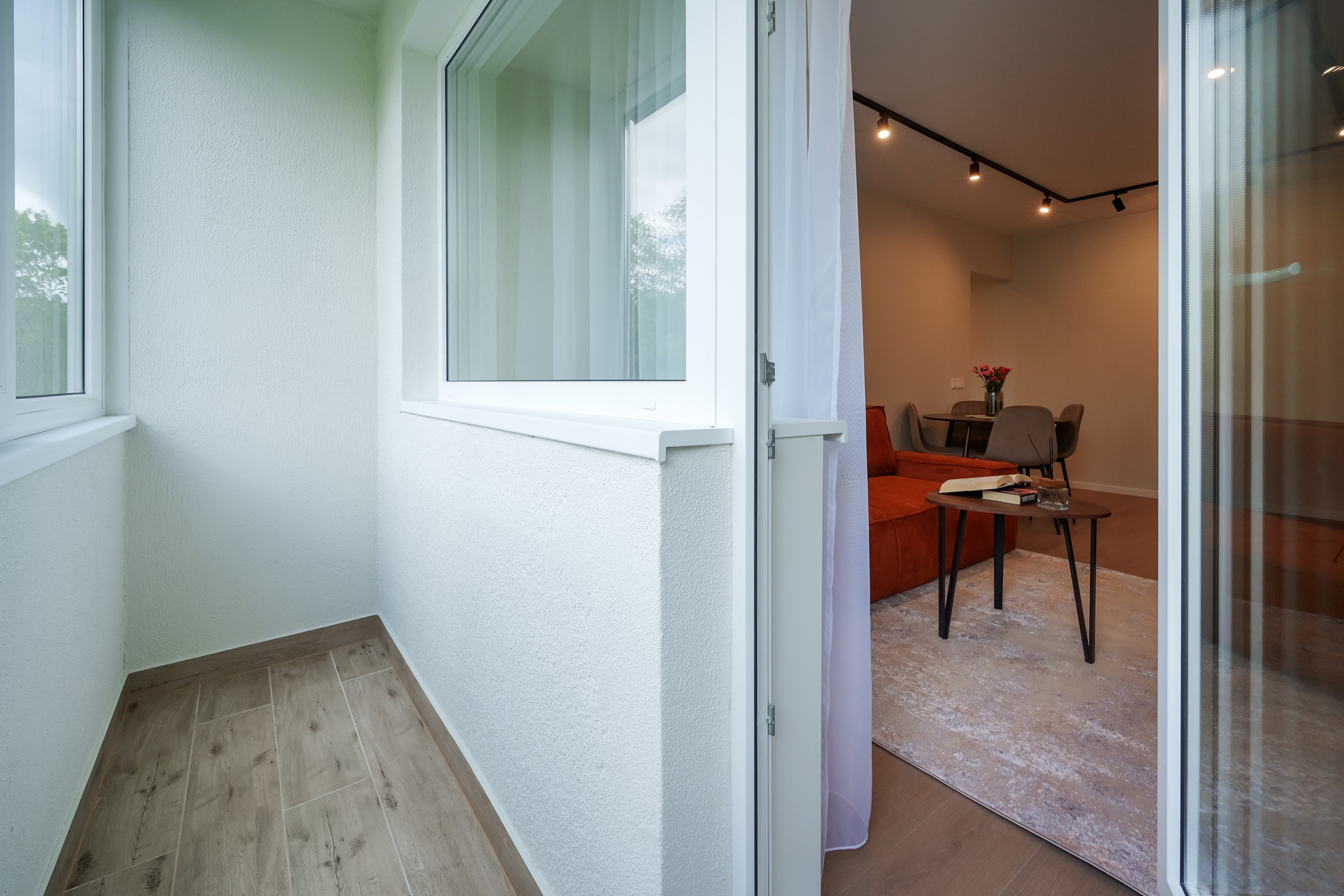 Žirmunų g. 98. Elina Sapiega fotografė Vilniuje