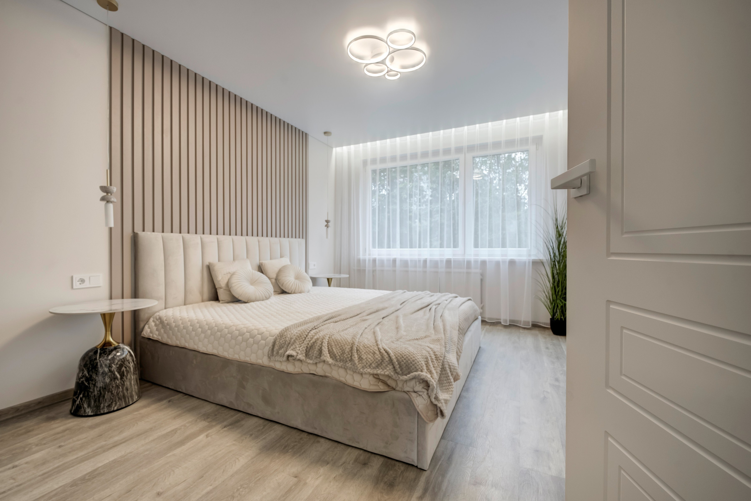 Viršuliškių g.28. Elina Sapiega fotografė Vilniuje