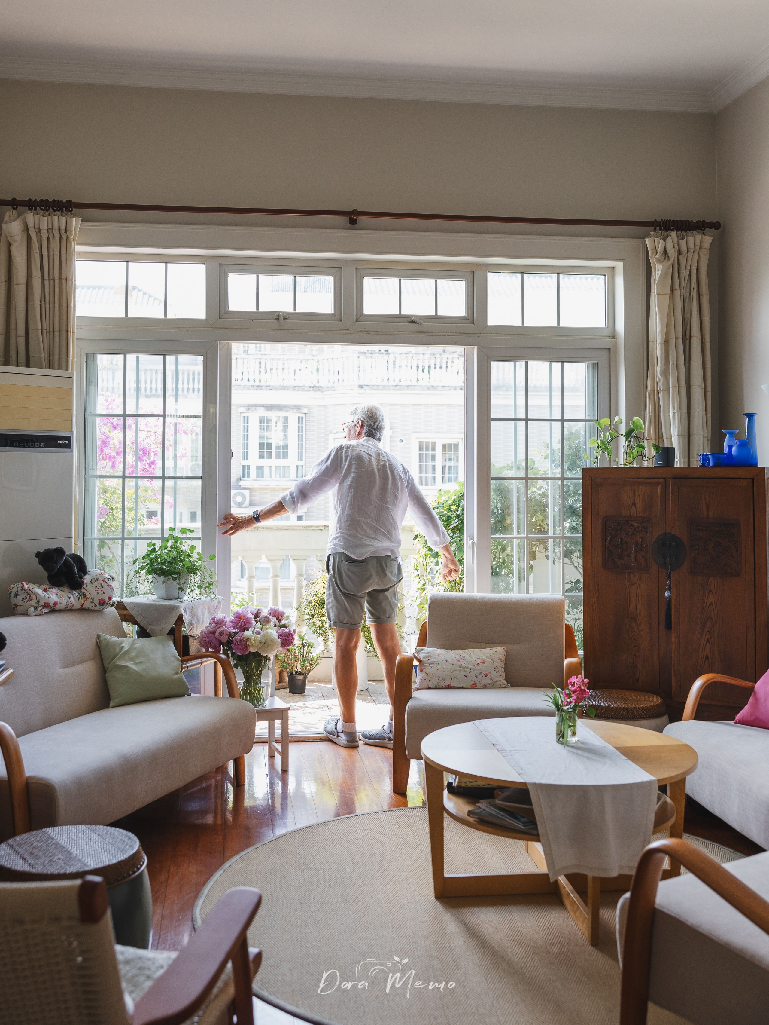 Shanghai Family Photography at Home | A Farewell Family Session