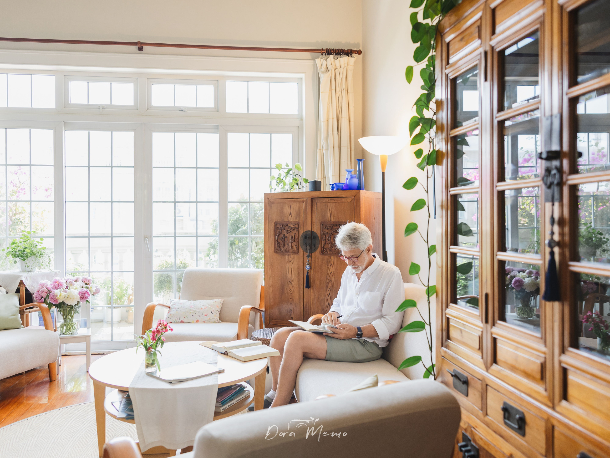Shanghai Family Photography at Home | A Farewell Family Session