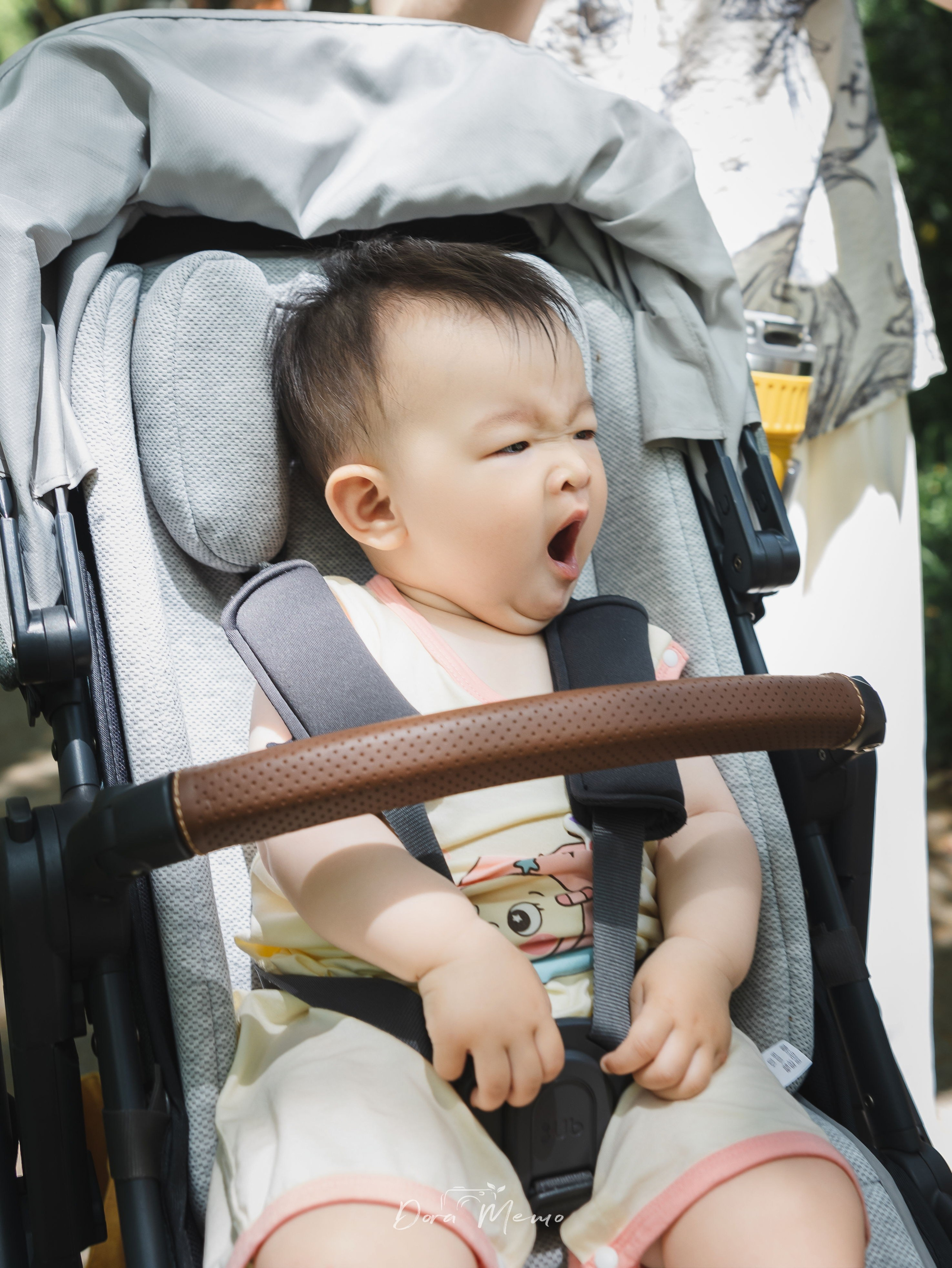 Three-Generation Family Photography in Shanghai | A Morning in the Park