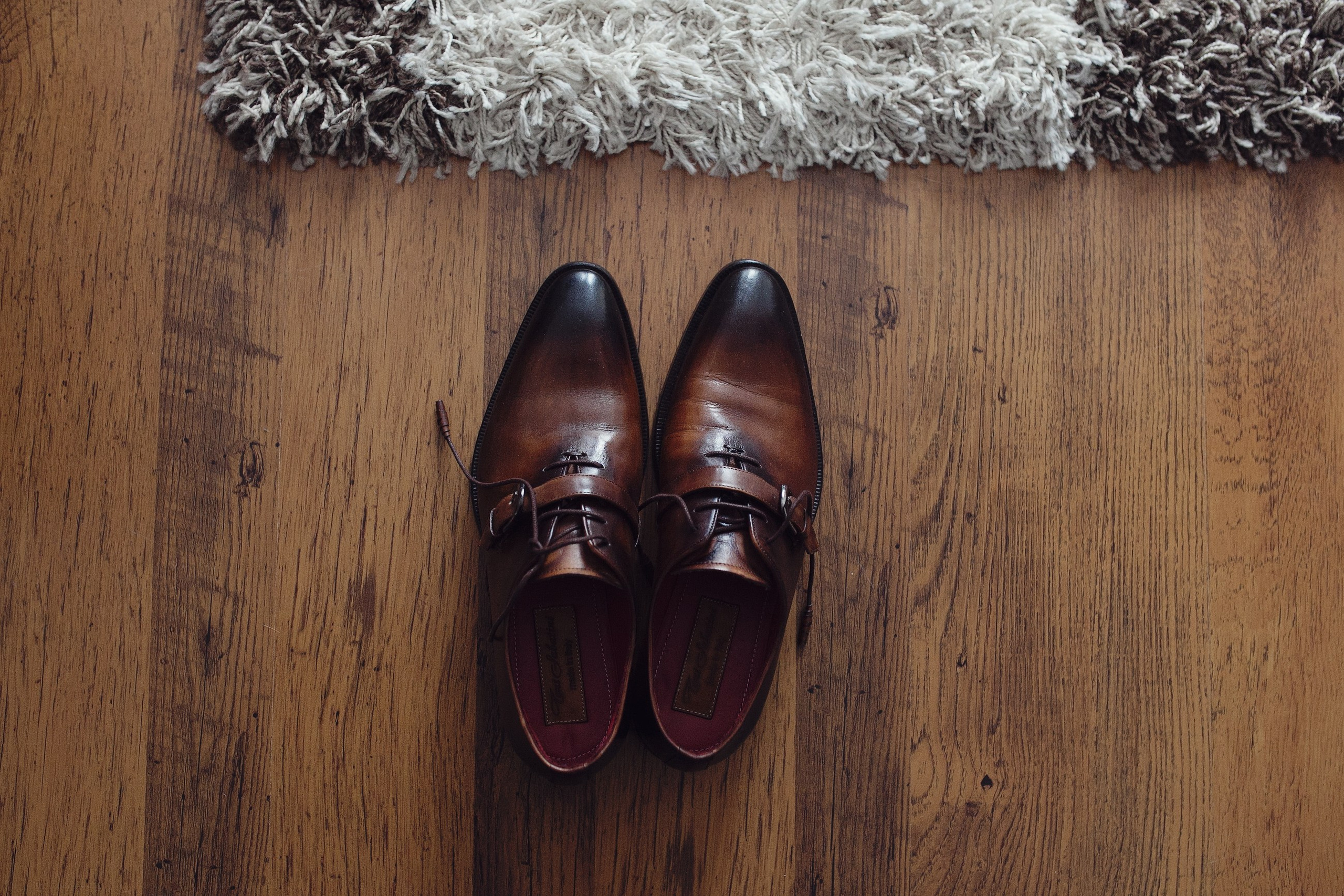 Robert & Andriana, Lviv. Denny Savon — Photographer in Santorini | Weddings, Love Stories & Flying Dress