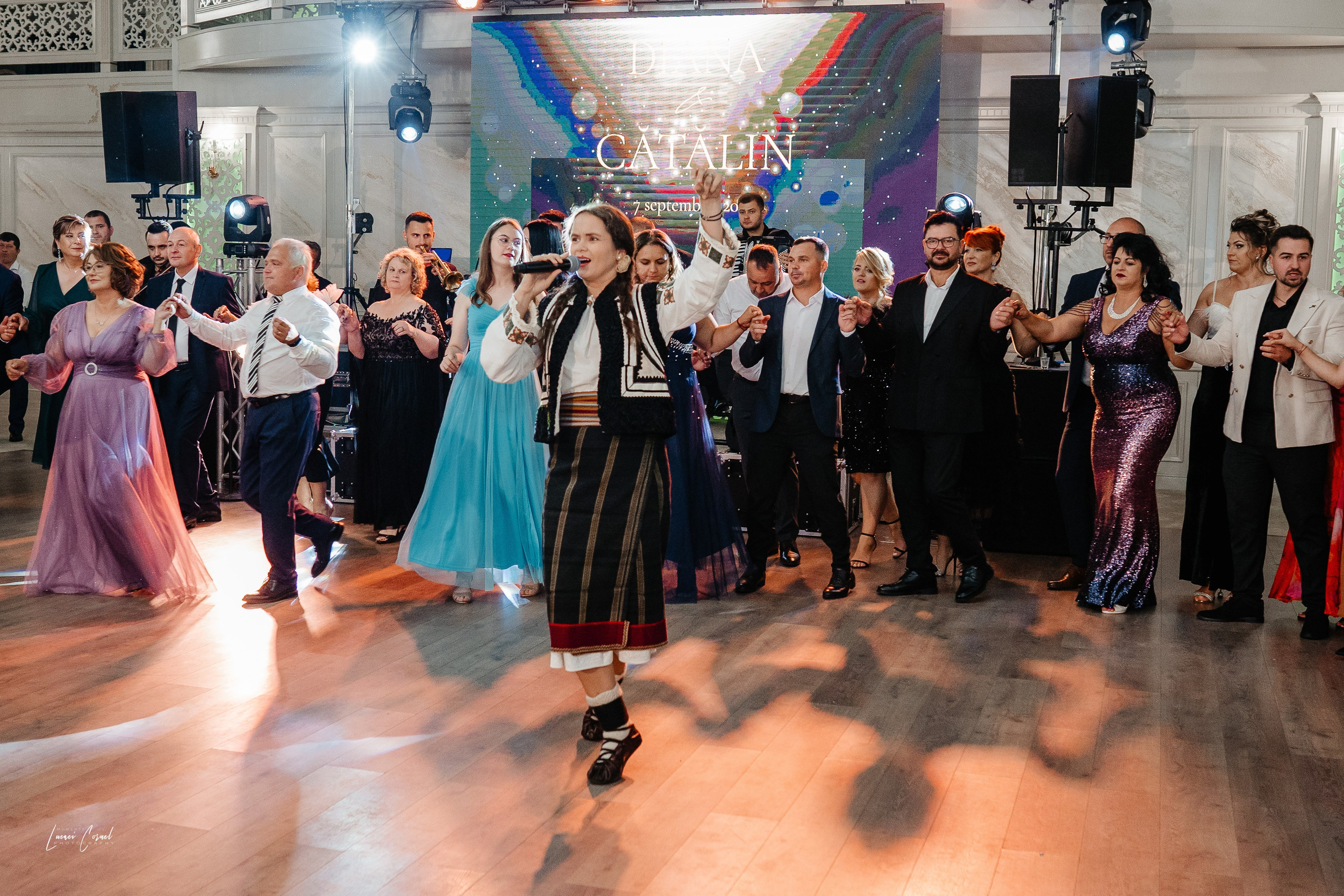 Diana & Cătălin – Nuntă clasică și rafinată. Fotograf de nuntă, corporate, botezuri, majorate și aniversări Roman, Lucaci Cornel