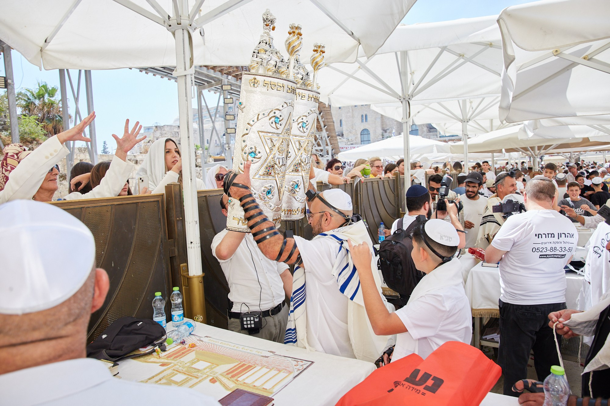 Бар-мицва на Котеле. Портретный и репортажный фотограф в Израиле Рома Бирман