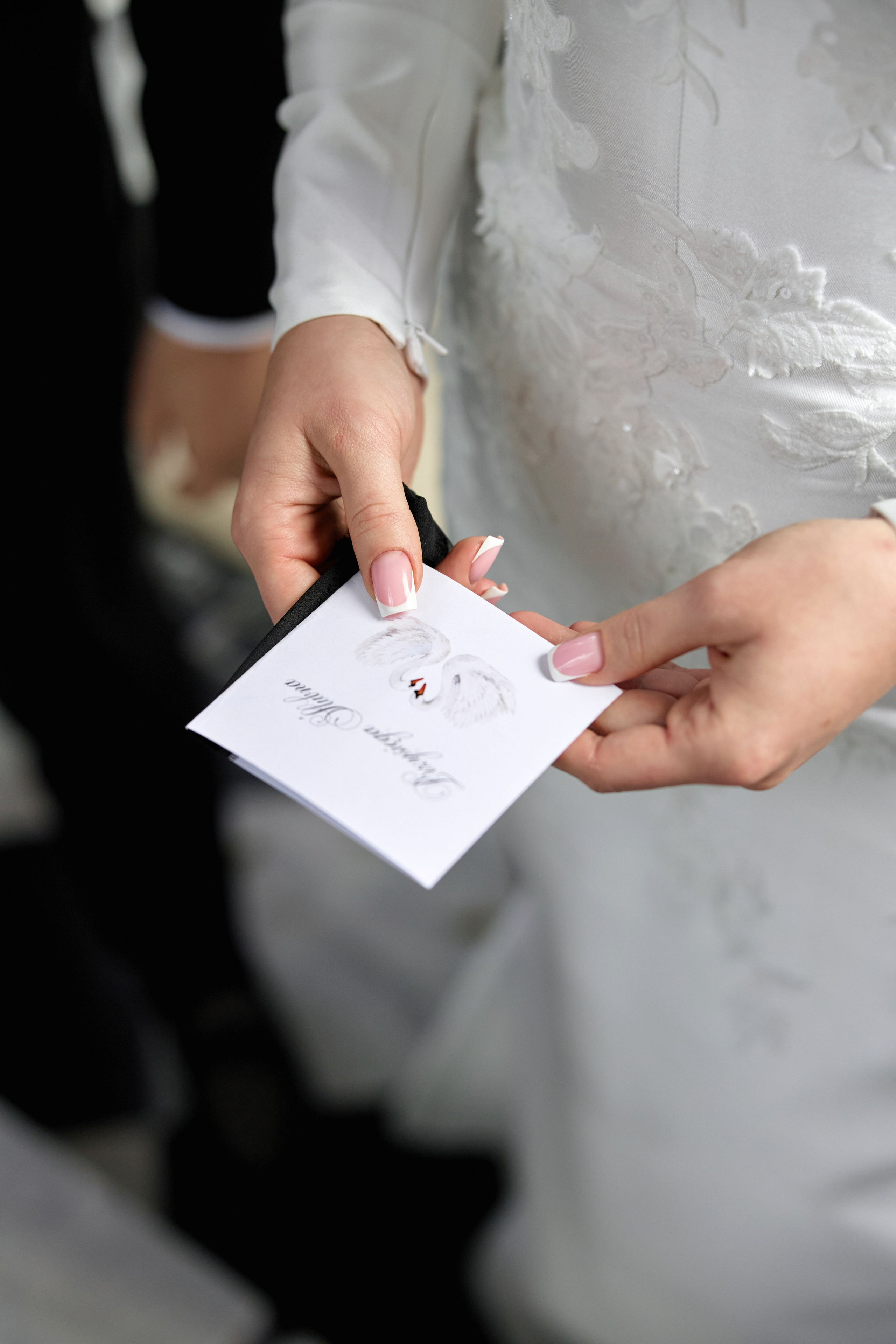 Wiktoria & Kacper. Pałac Goetz. Fotograf ślubny i rodzinny w Krakowie Yana Klymova