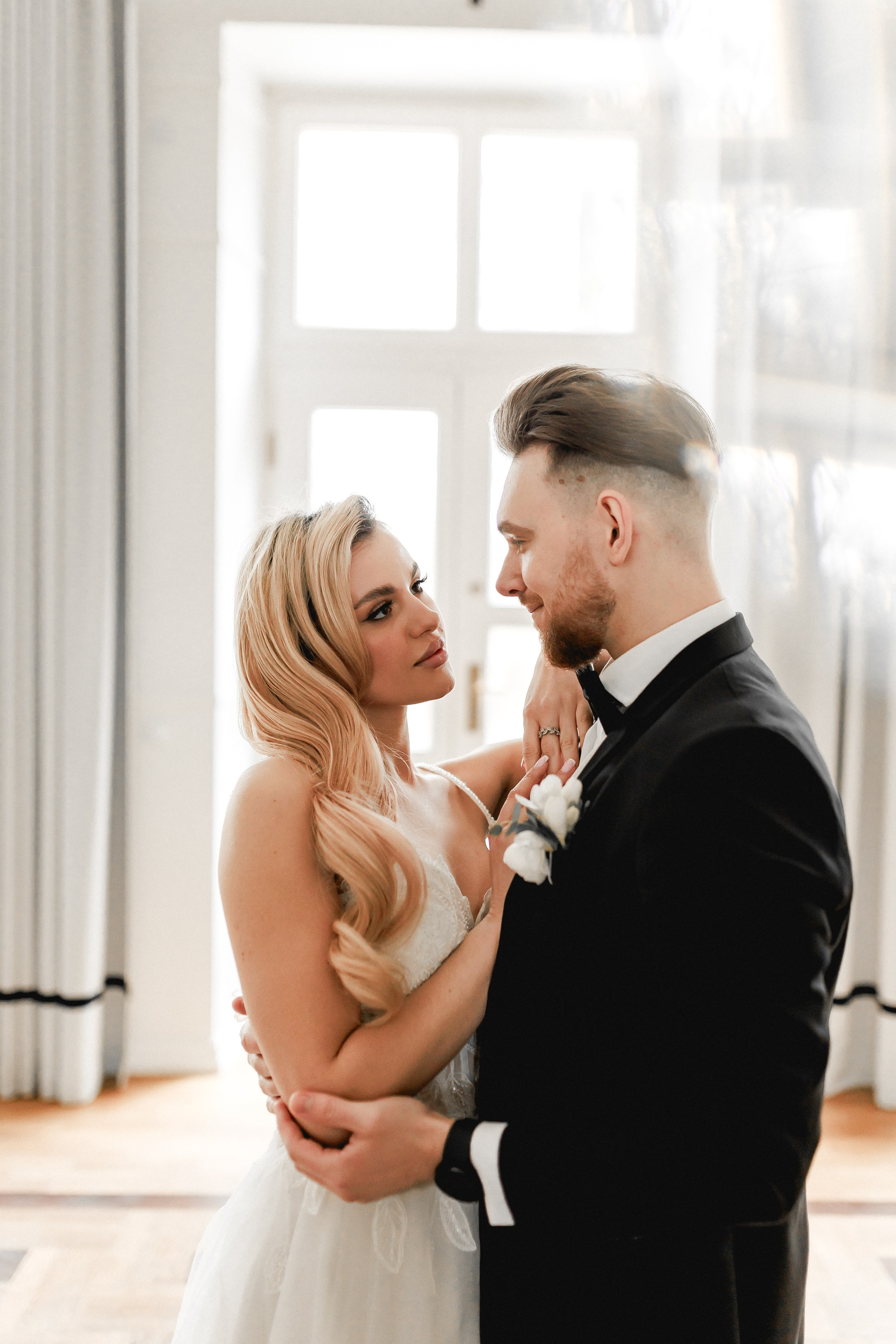 Palac Minoga. Fotograf ślubny i rodzinny w Krakowie Yana Klymova