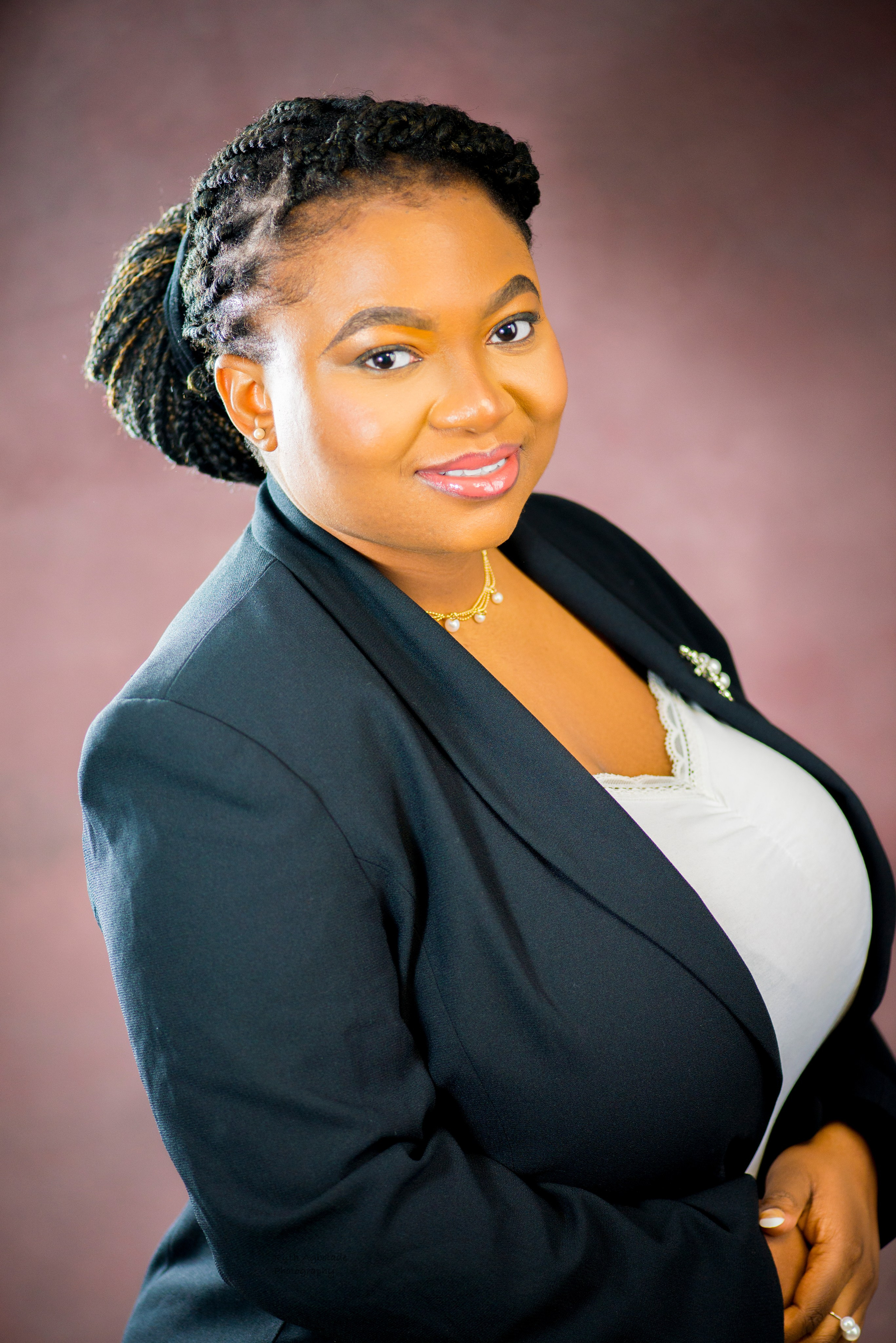 Elizabeth Layemo. Portrait & Brand Photographer in Bradford, West Yorkshire