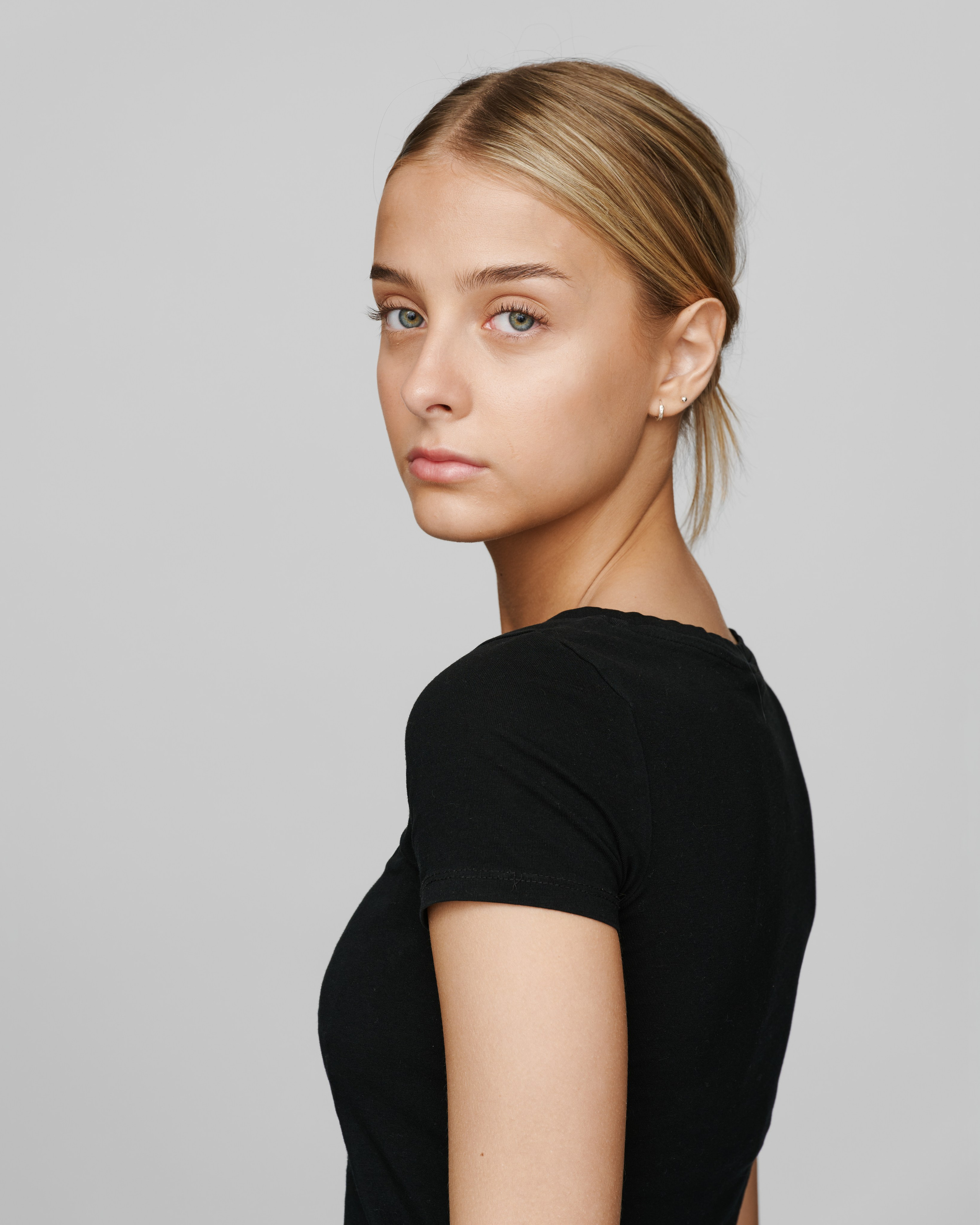 Portrait. Fashion, portrait, interior photography. Valencia, Spain. Dmitry Ivanov. Retrato, fotos de interiores