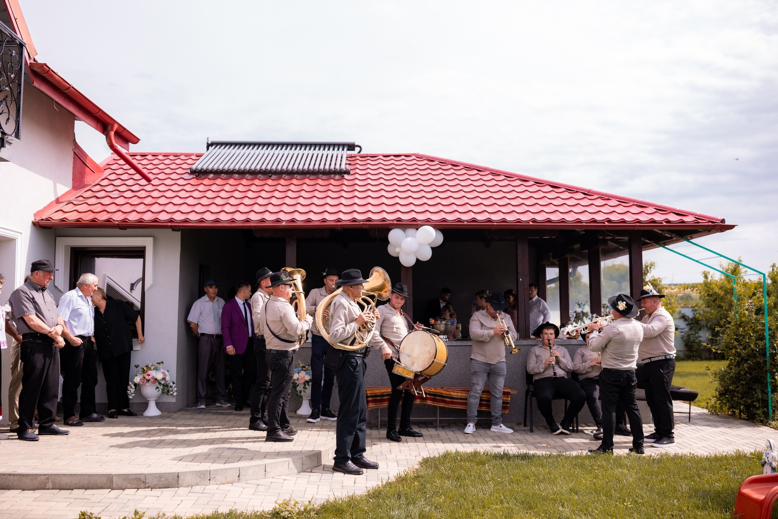 * fotograf stare civilă Siret* fotograf Bucovina* fotograf nuntă Suceava* fotograf Iași Botoșani* stare civilă tradițională* ie românească nuntă* AlinoFotoStudio* fotograf Andrei și Andreea - Alin Chirilă fotograf – stare civilă Siret, Suceava, Andrei și Andreea în ie tradițională, poveste spusă prin fotografiefotograf stare civilă Siret Suceava Alin Chirilă – miri îmbrăcați în costum tradițional bucovineanAlin Chirilă fotograf nuntă Siret Suceava – stare civilă autentică în Bucovina, emoții realefotograf Siret Suceava Alin Chirilă – Andrei și Andreea la starea civilă în ie tradiționalăstare civilă Siret fotograf Alin Chirilă – cadre naturale cu miri în costum popular din Bucovinafotograf nuntă Siret Suceava Alin Chirilă – povestitor prin fotografie, moment emoționant la starea civilăAlin Chirilă fotograf stare civilă Siret – iubire autentică surprinsă în stil documentarfotograf Bucovina Siret Alin Chirilă – stare civilă în ie tradițională, cadre pline de emoțieAlin Chirilă fotograf Suceava – Andrei și Andreea spun DA la starea civilă în Siretfotograf stare civilă Suceava Siret Alin Chirilă – poveste de iubire în stil tradițional românesc - Alin Chirilă surprinde momente elegante de nuntă și evenimente speciale prin AlinoFotoStudio, fotograf disponibil în Siret, Suceava County, Iași, Bacău County, Botoșani și Neamț County, specializat în nunți, botezuri și cununii civile.- Alin Chirilă fotograf profesionist, AlinoFotoStudio, fotograf nuntă și evenimente în Siret, Suceava, Iași, Bacău, Botoșani și Piatra Neamț, fotograf nunți, botezuri, cununie civilă, ședințe foto, trash the dress, logodnă, familie, portrete și fotografii autentice. - AlinoFotoStudio by Alin Chirilă, fotograf evenimente premium în Suceava County, Iași County, Bacău County, Botoșani County și Neamț County, fotograf de familie, fotograf ceremonii religioase, petreceri și momente emoționante. - Alin Chirilă fotograf, povestitor prin fotografie, servicii foto profesionale pentru mireasă, mire, pregătiri nuntă, biserică, restaurant, valsul mirilor, tradiții românești și amintiri de neuitat în Moldova.