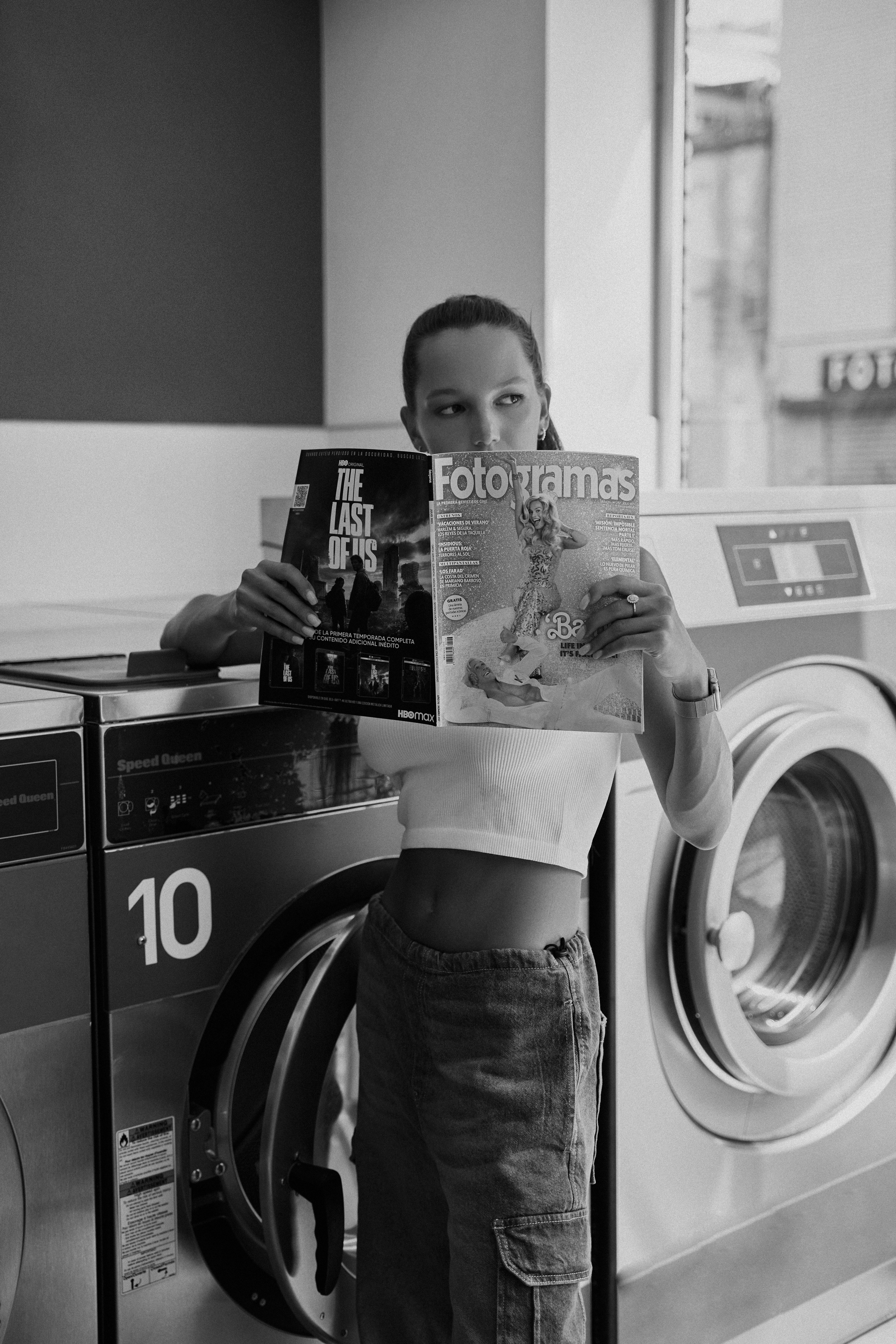 Лена. Большая стирка. Фотограф в Барселоне Жанна Захарченко