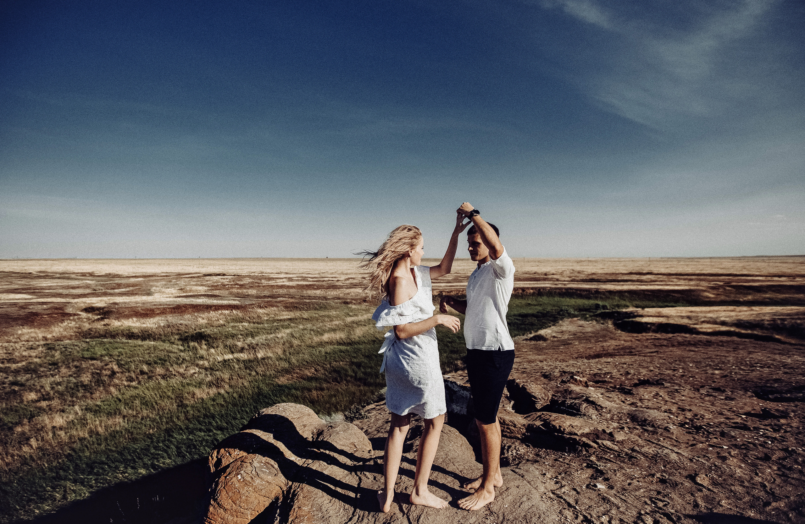 Love story. Dusimovs.ru ВИДЕОСЪЁМКА I ВИДЕОГРАФ | ФОТОГРАФ I ОРЕНБУРГ