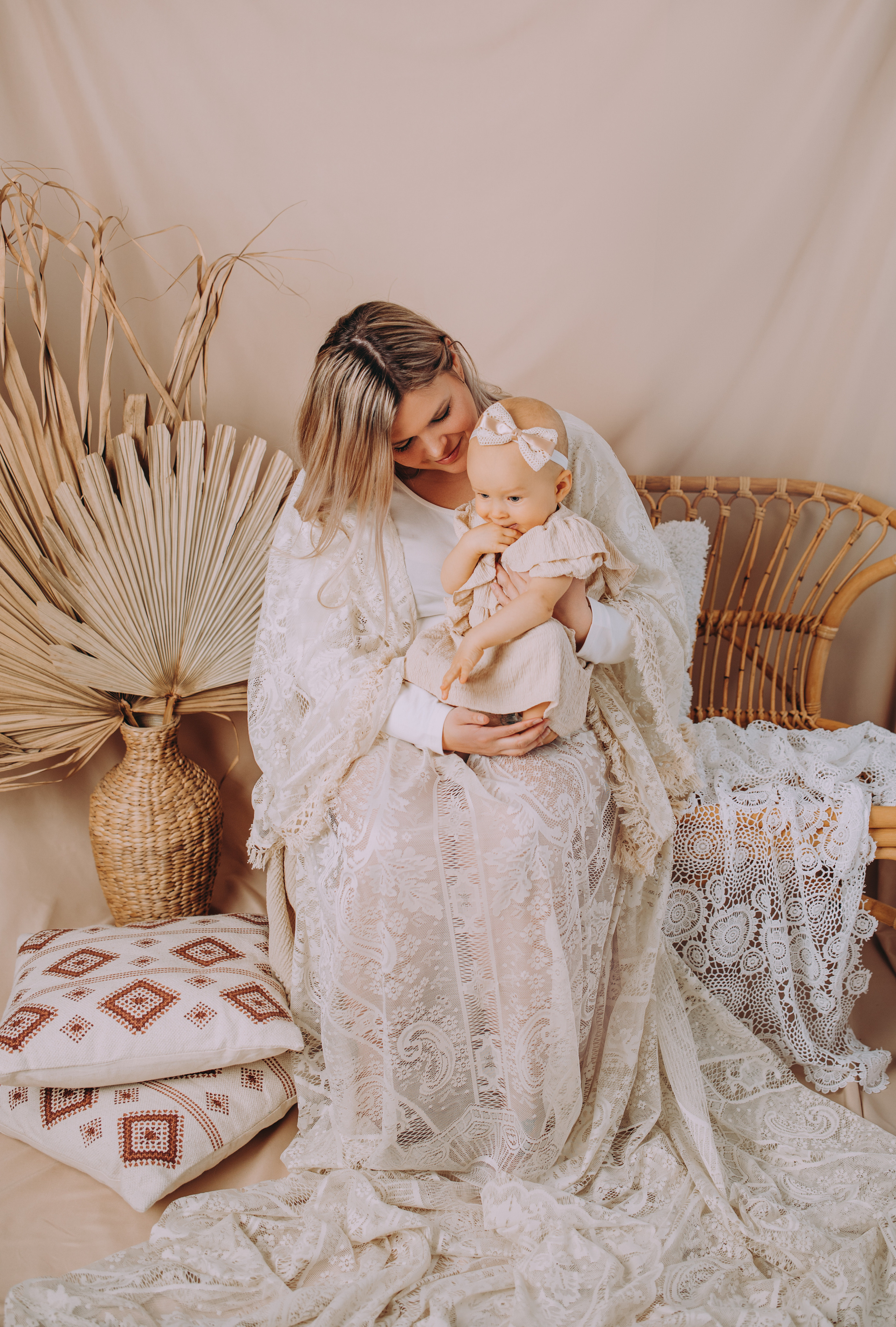 CAKE SMASH ja 1 V KUVAUKSET. Valokuvaaja Itä-Uudellamaalla Viktoria photography