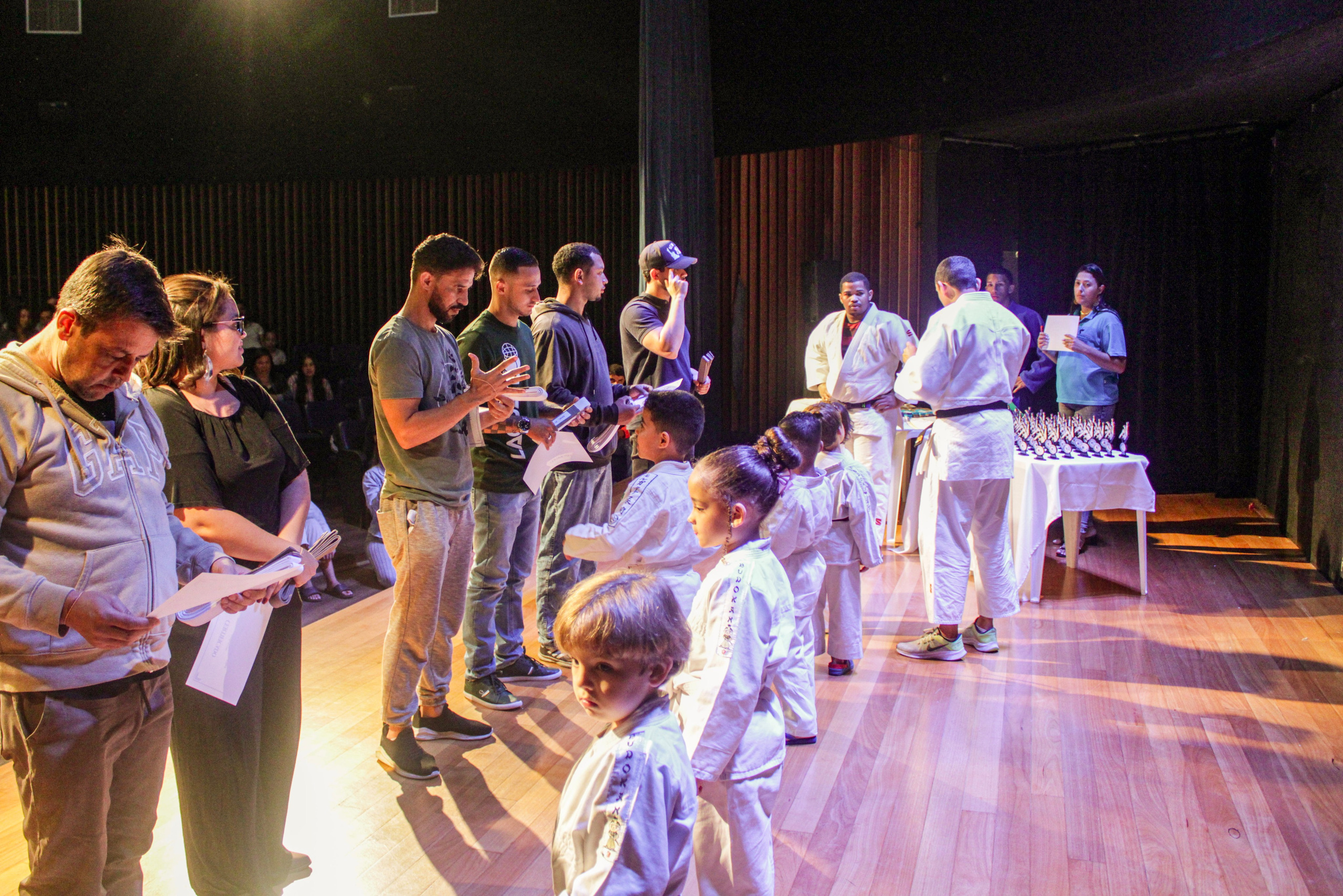 Troca de Faixa — CT Alessandro Silva. Valkyestudio