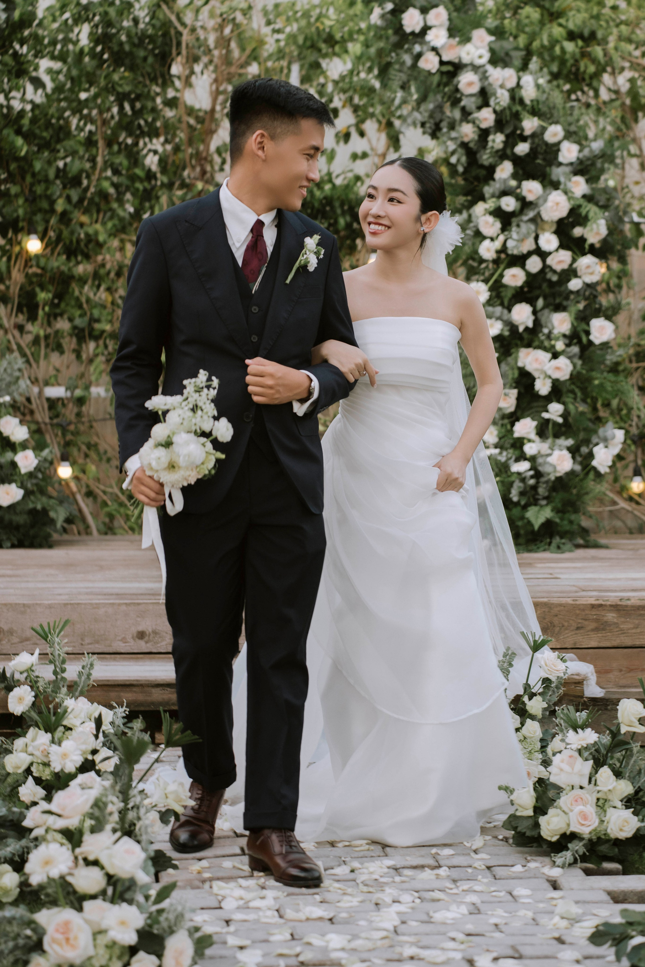 HAI & NGAN. WEDDING PHOTOGRAPHER IN VIETNAM