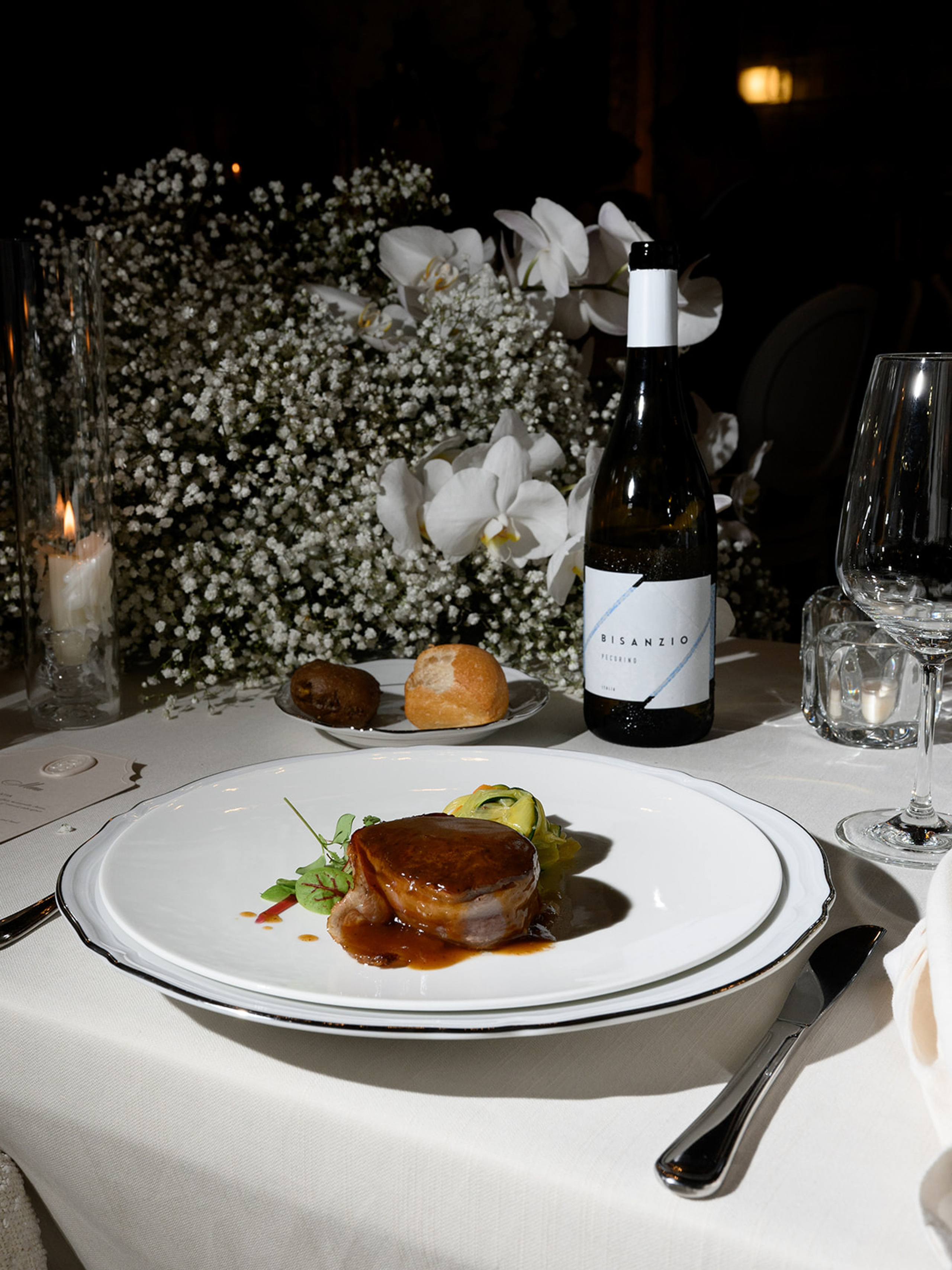 SYDNEY & REED. Bakasphoto wedding and lifestyle photography Latvia and Worldwide