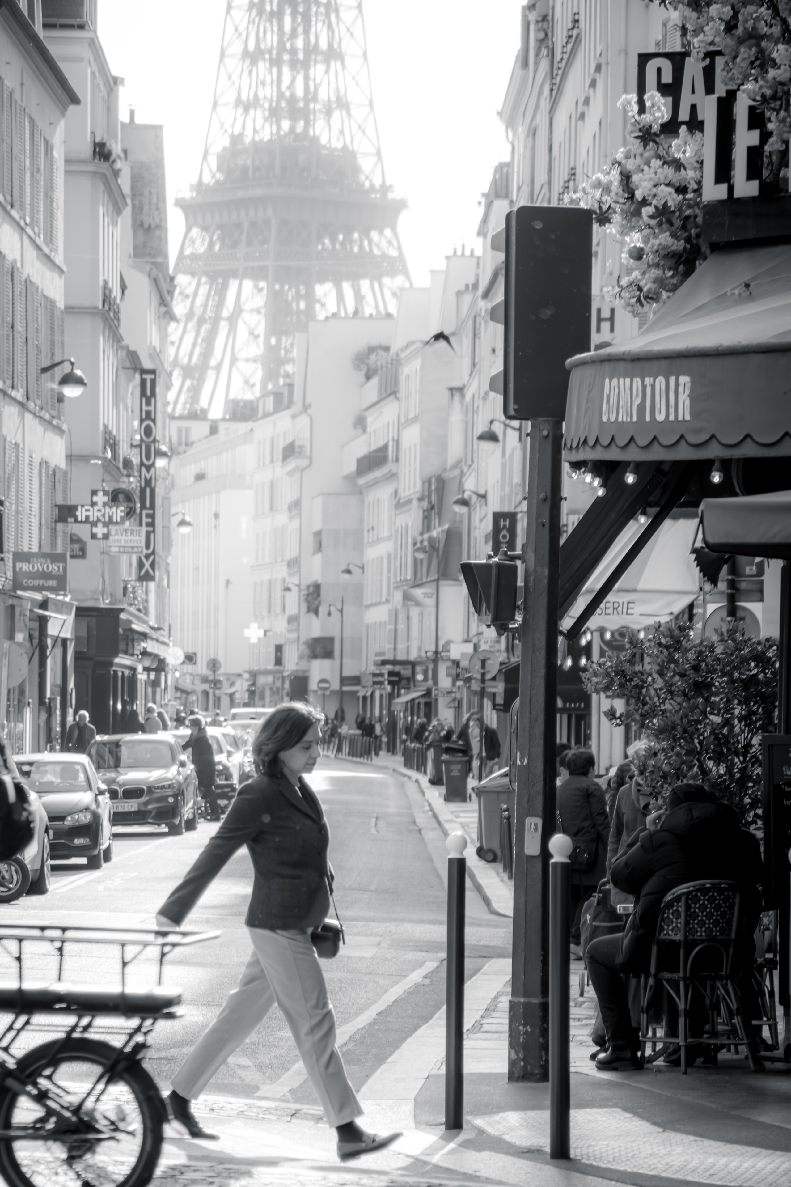 Tatiana: Alexander III bridge photoshoot & Eiffel Tour. Photographer in Paris Marina Chaput