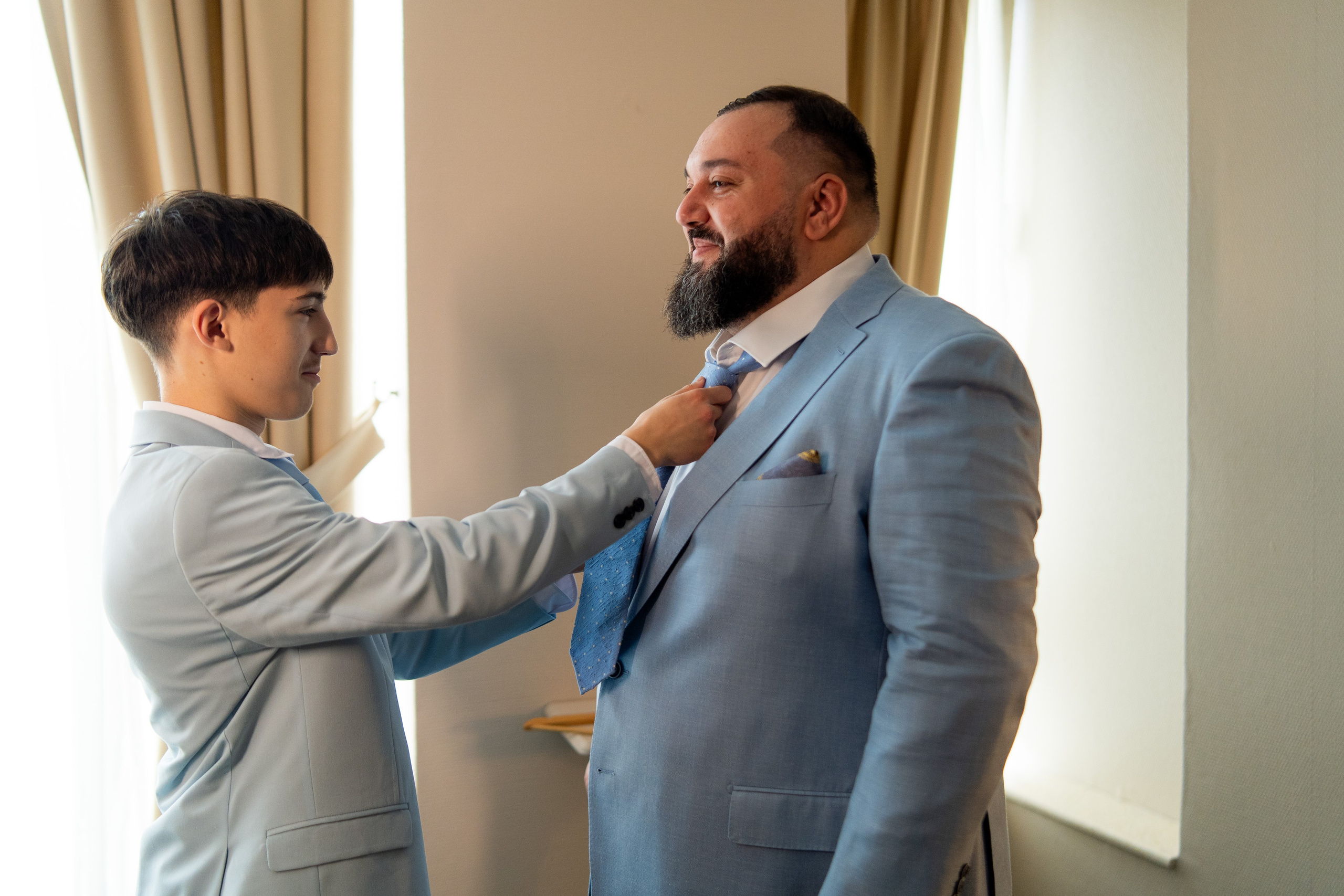 Alexandra + Andrei / Iasi. Foto-Video Nunta Iasi, Suceava, Bucuresti / Disponibilitate 2025 — 2026 — 2027