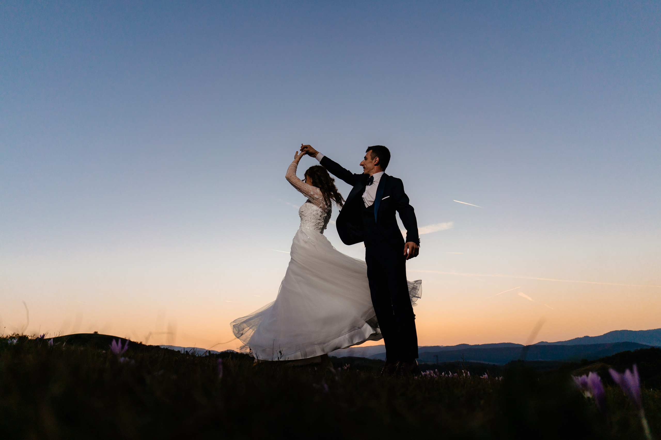 Andreea și Balint. Foto-Video Nunta Iasi, Suceava, Bucuresti / Disponibilitate 2025 — 2026 — 2027