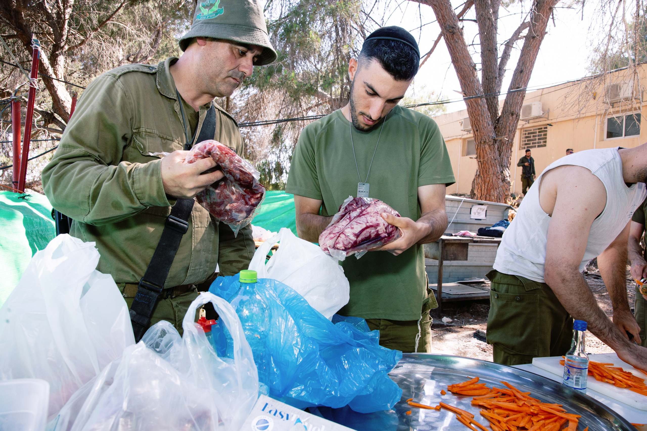 Plov для солдат. Портретный и репортажный фотограф в Израиле Рома Бирман