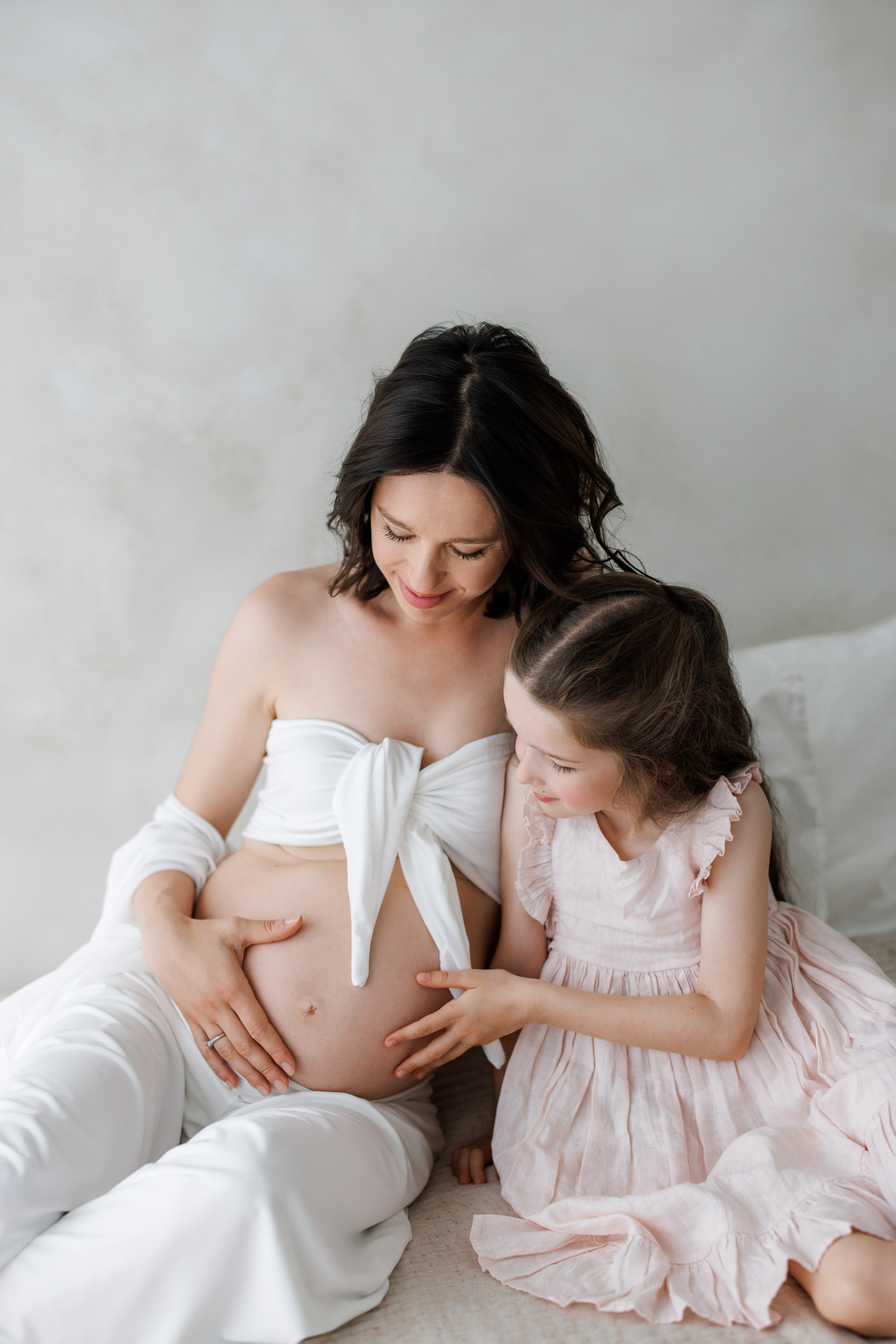 Professionelle Schwangerschaftsfotografie in Zürich & Uster — natürlich, modern und unvergesslich. Wedding and Family Photographer Switzerland and Italy. Valeria Diaz