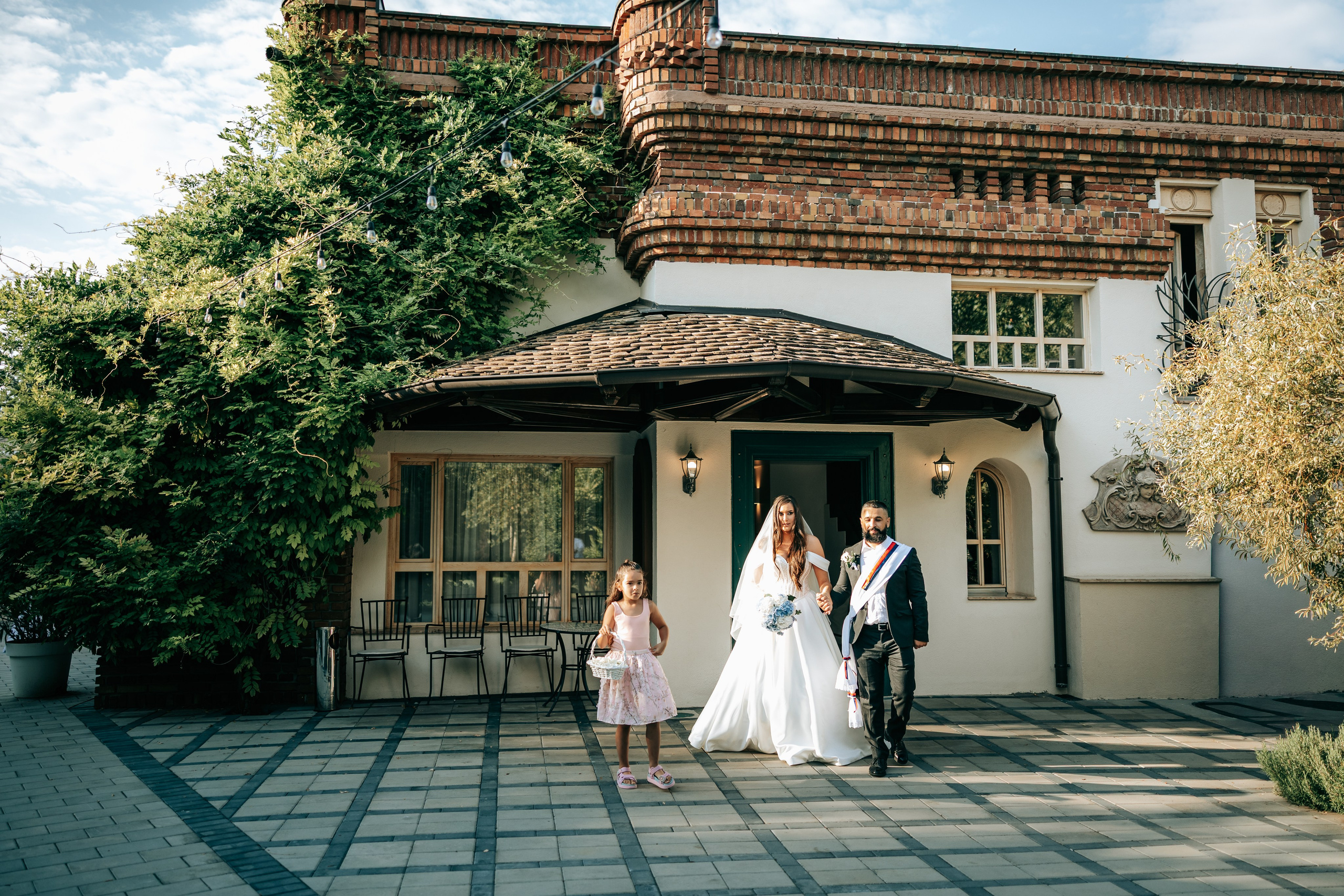 Venčanje Teodore i Dušana u Čeneju. Profesionalni fotograf za venčanja – Milan Luković