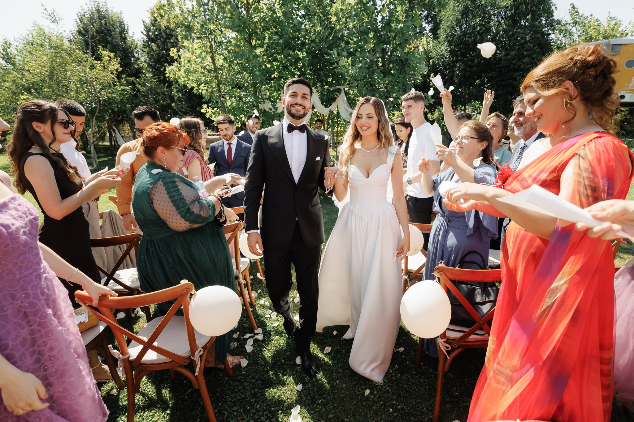 Mihaela si Nicolae - Nunta in locatie in aer liber la Nouvelle Events. Fotograf nunta Bucuresti - Manu Ivanciu | Fotograf botez