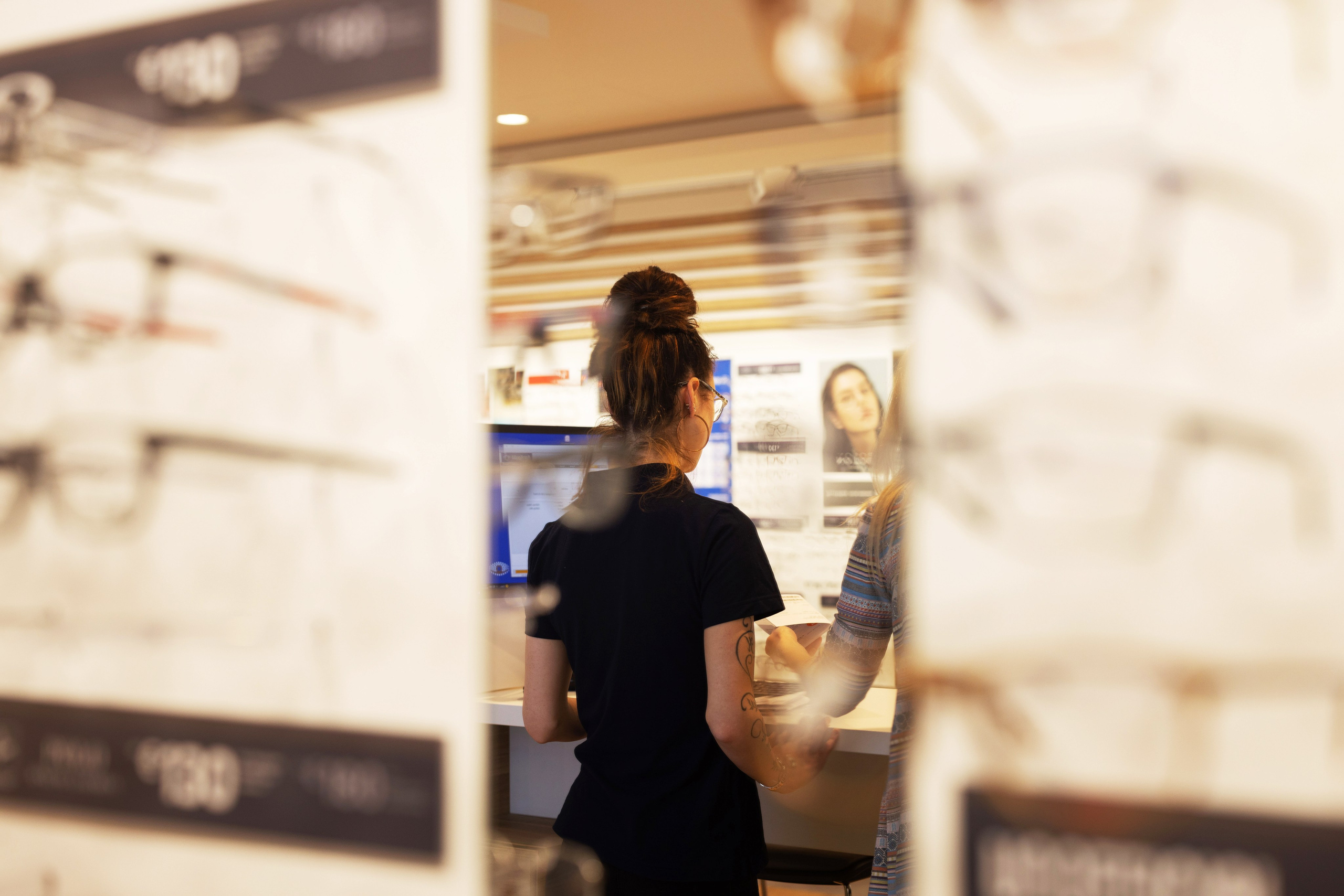 Optiker. Fotografin und Videografin im Raum Osnabrück und Emsland Alla