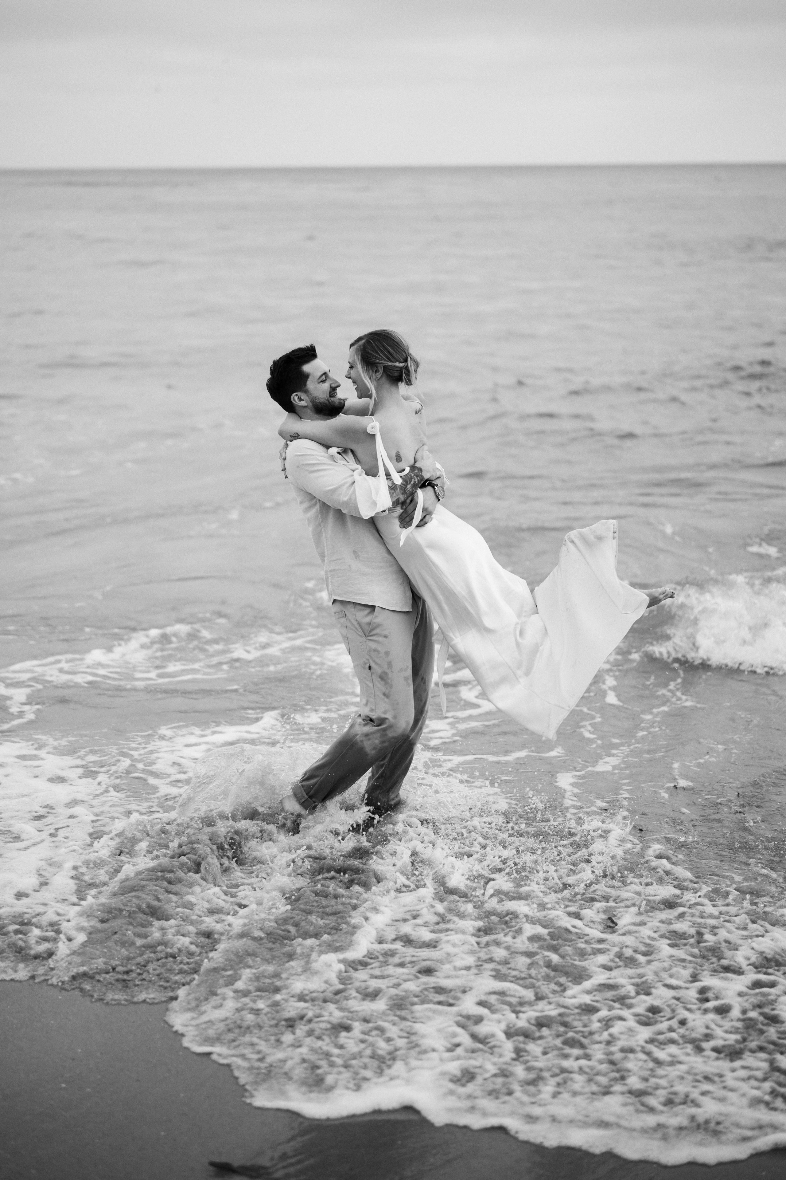 Laguna Beach California Engagement Photography. Wedding Photography & Videography Team in California, Los Angeles, San Francisco, San Diego and Travel