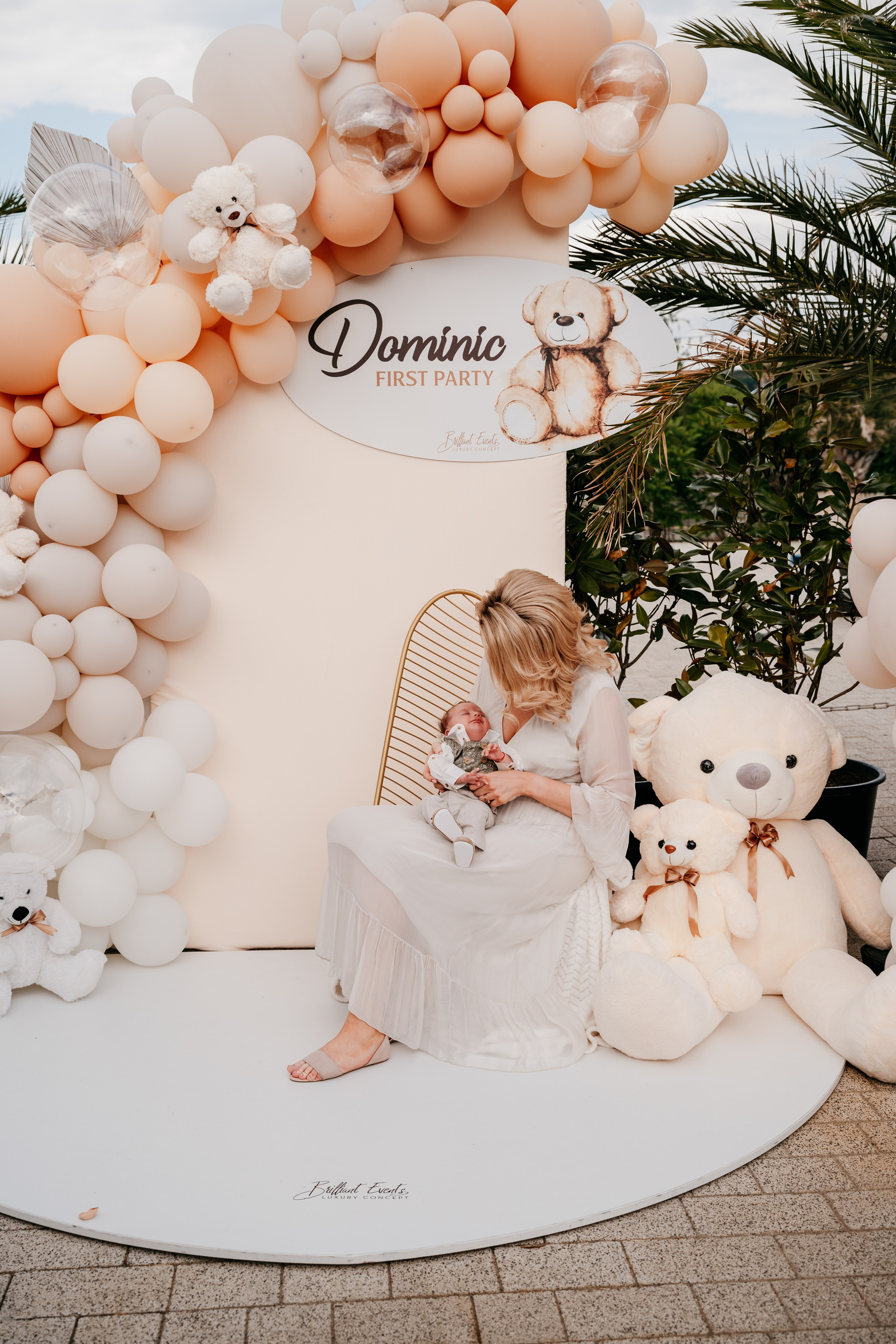 Dominic’s Baptism. Fotograf Nunta Iasi - Hearts & Pictures